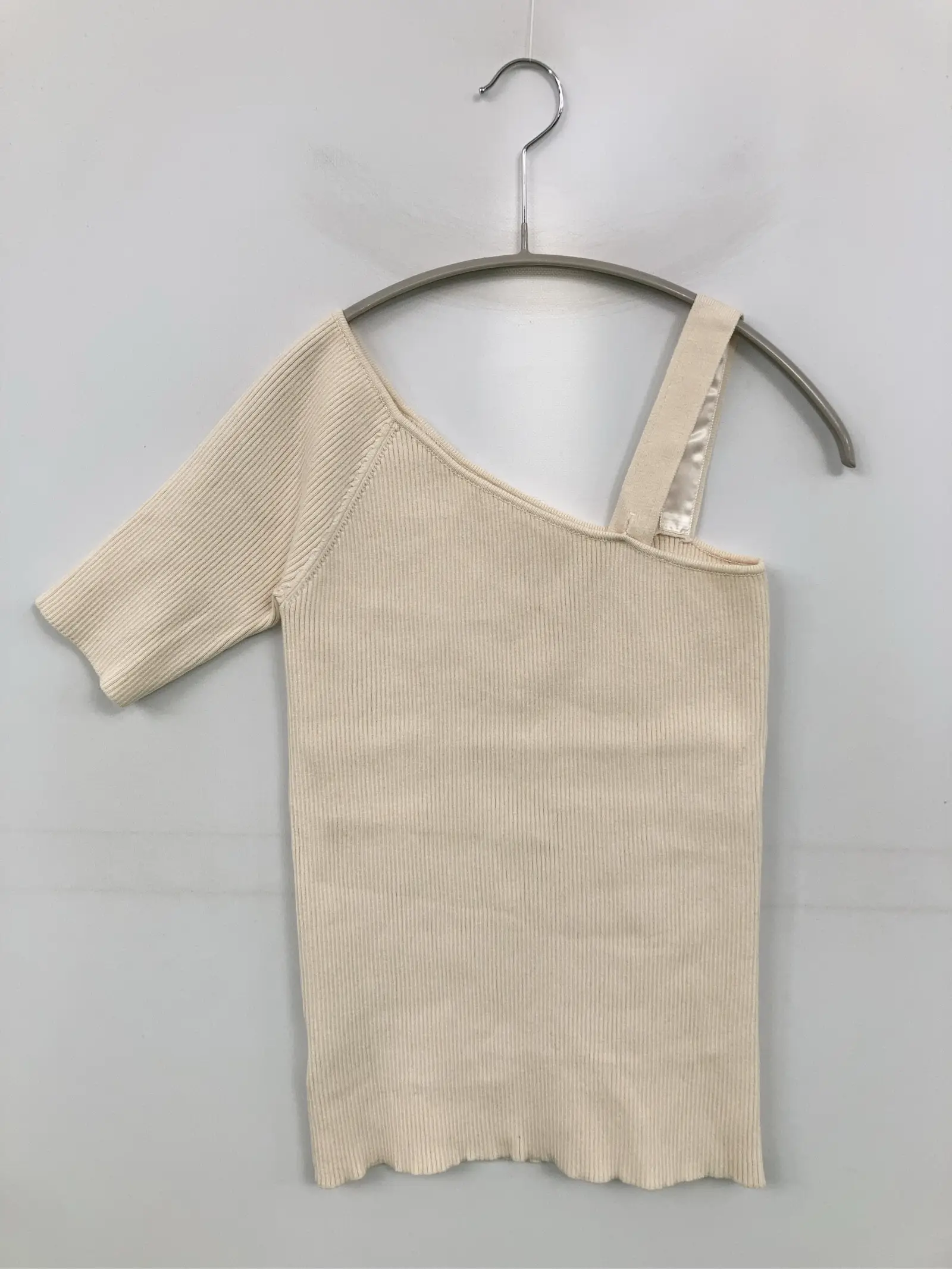 https://r2-worker.digdig.jp/product/e50fb9e2-cb1a-4b5b-925d-03562a734cea/996e6a8a-a0d9-43a8-b6ef-076946cb1ce8