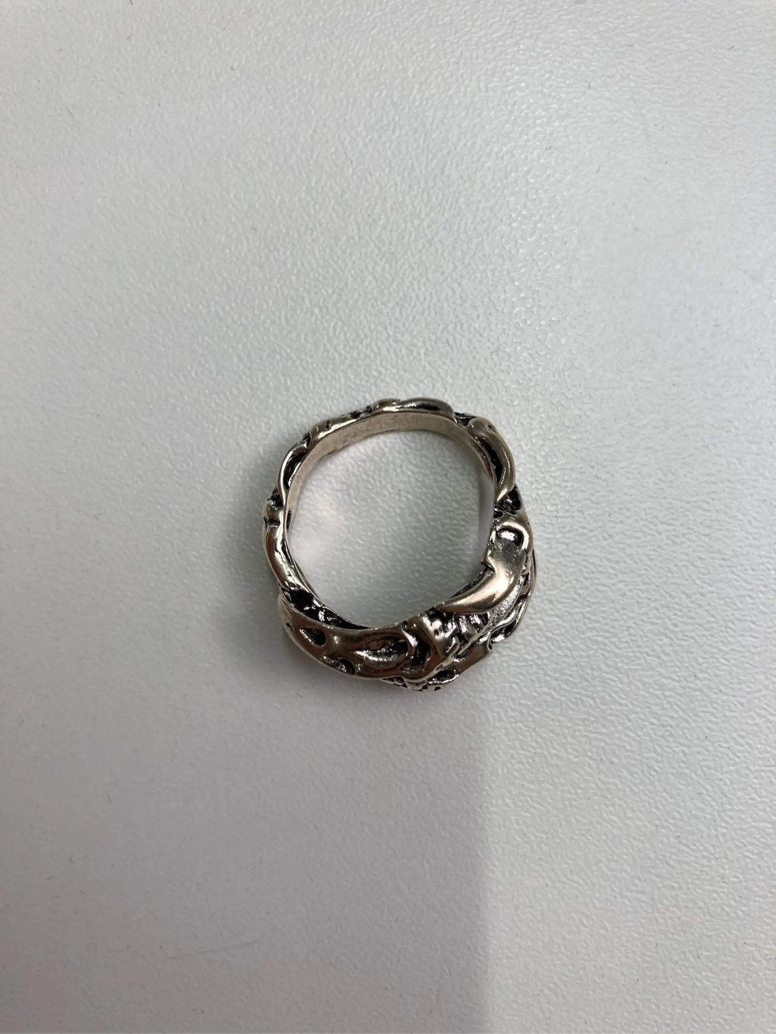 https://r2-worker.digdig.jp/product/e53d6a24-c309-4758-987c-2aa06ae66ef1/f76cb0d9-4b11-41a6-83d1-69b9be768524