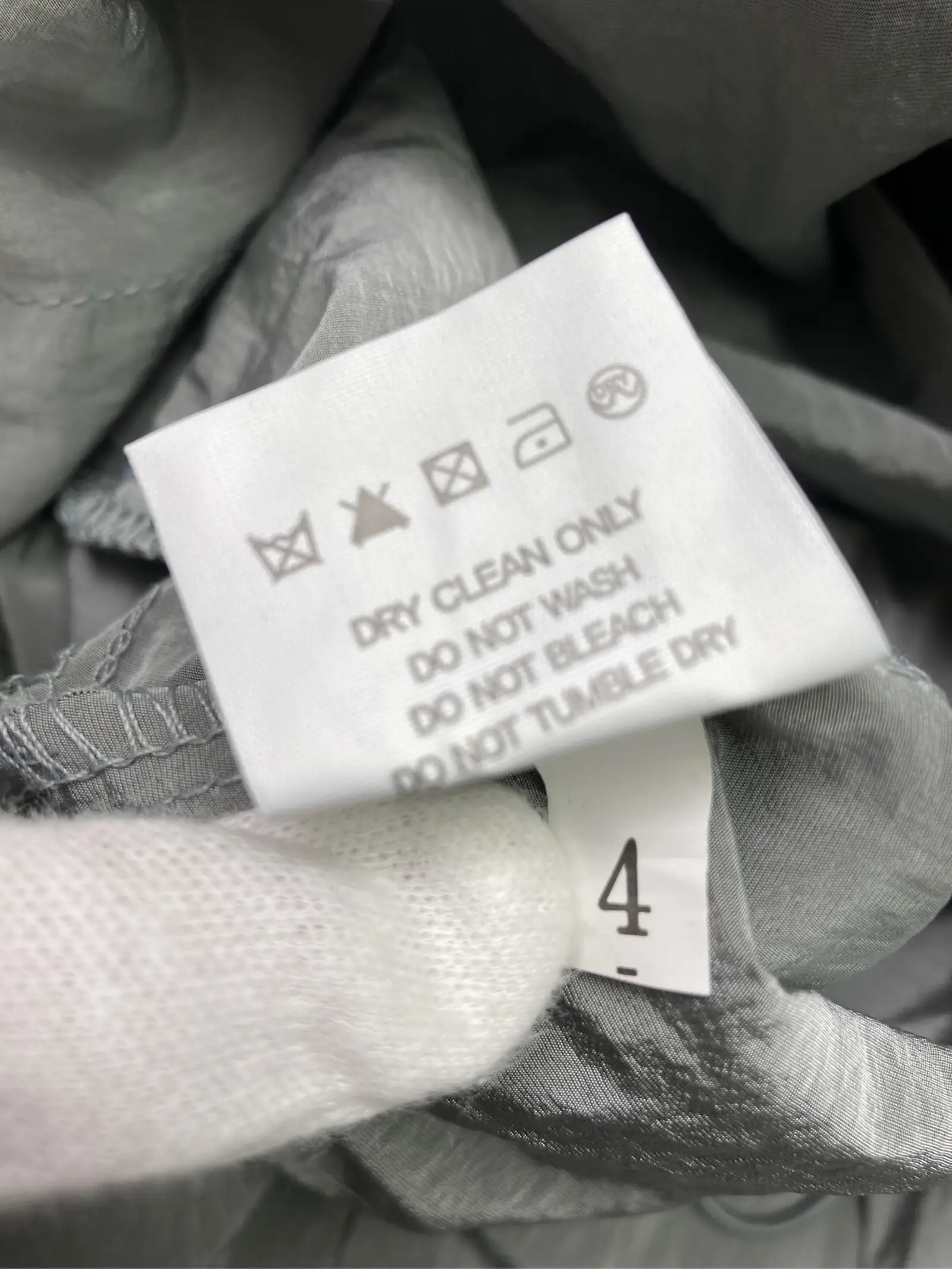 https://r2-worker.digdig.jp/product/e56a0119-2606-4c77-a5fe-23d3a1bcd25a/0b221c1d-62f2-4873-b96f-a756768ebe9c