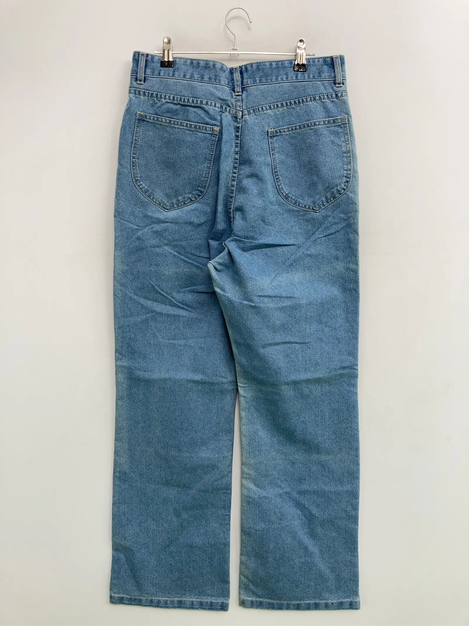 https://r2-worker.digdig.jp/product/e588912c-6a10-448a-bfb3-f6e755fe63bb/7d74ccd2-2be5-4c0a-8f7f-dfa0b8733212
