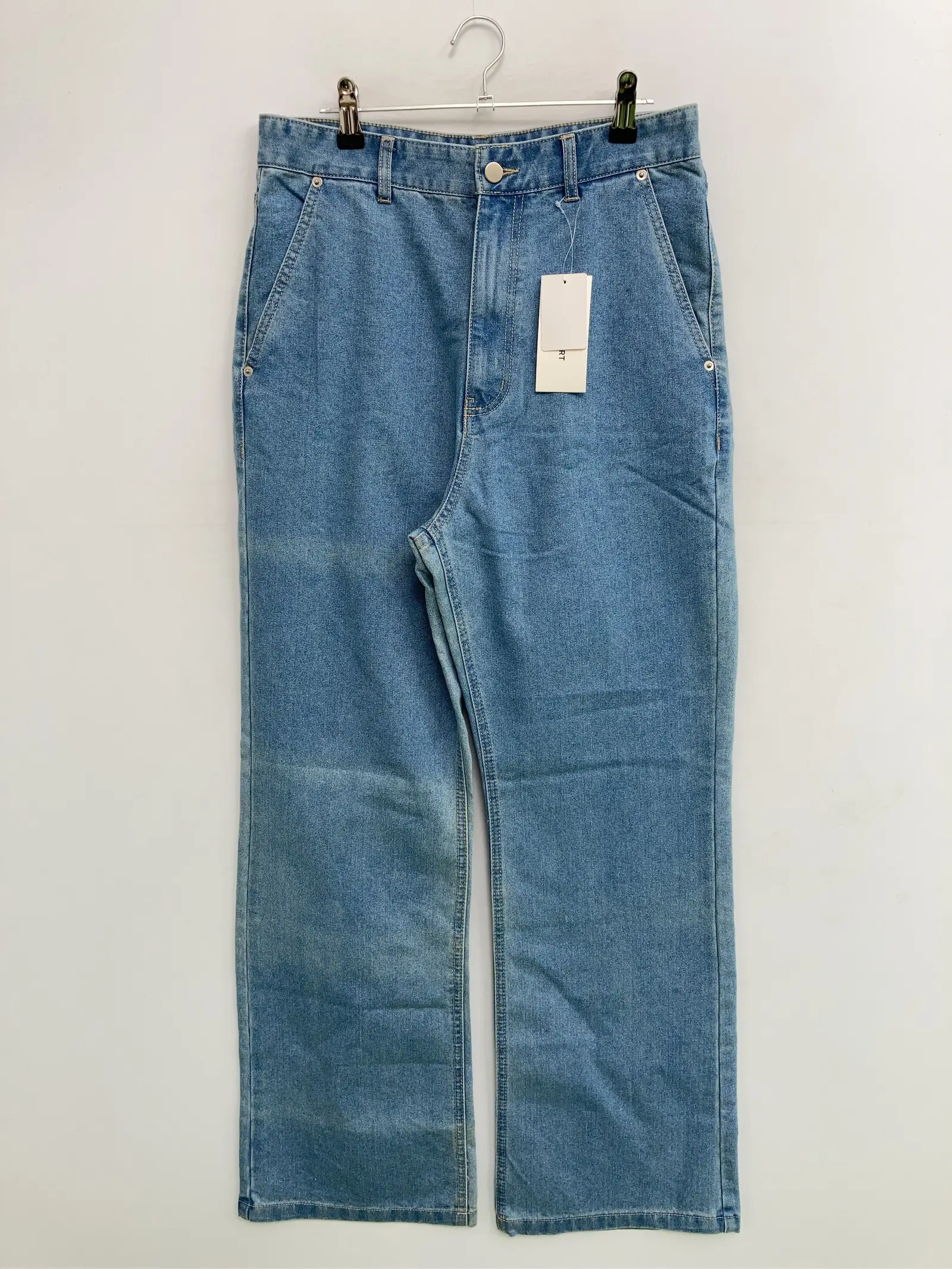 https://r2-worker.digdig.jp/product/e588912c-6a10-448a-bfb3-f6e755fe63bb/cff75666-e3f4-4697-9010-ff5b50983e48