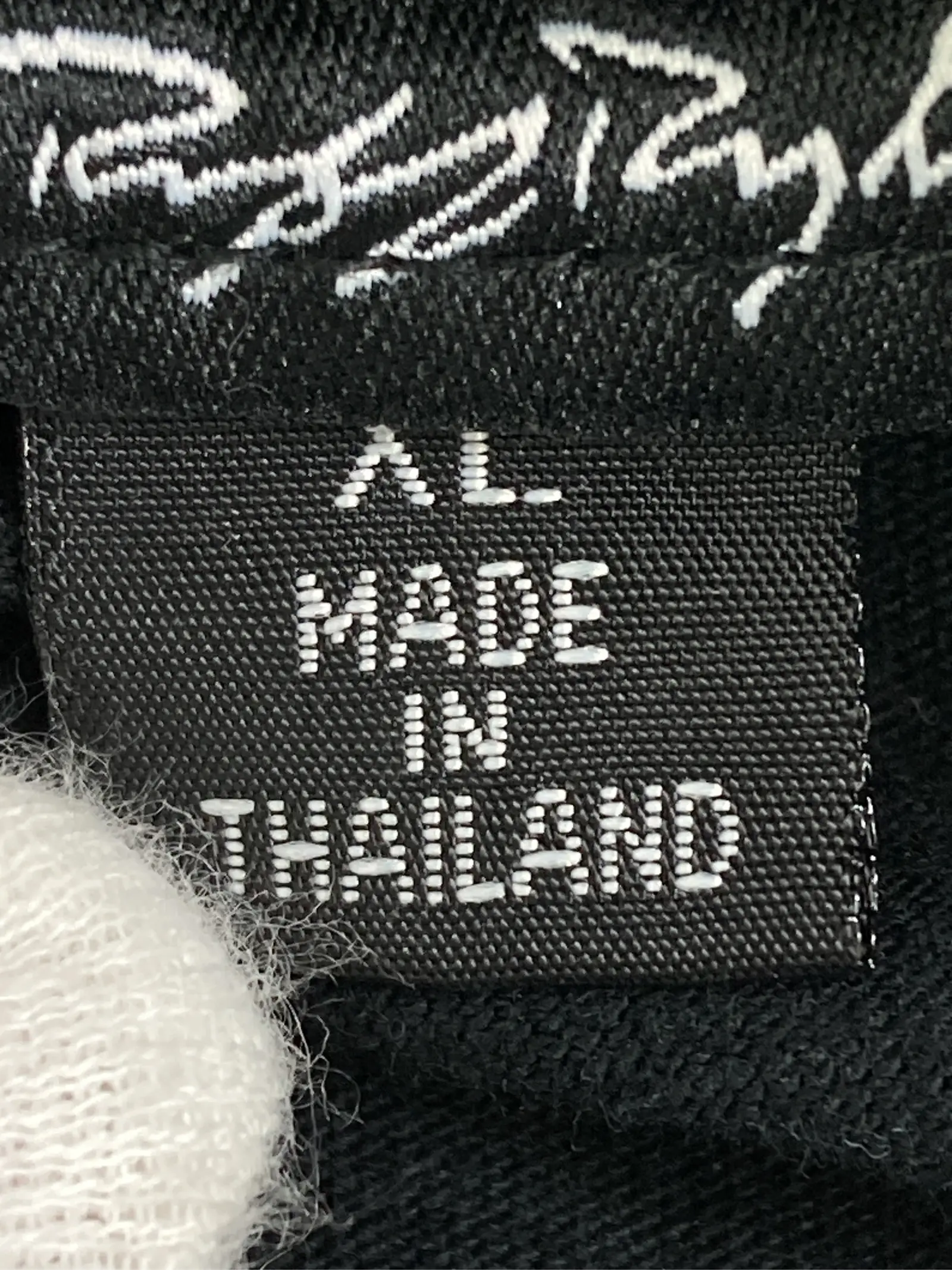 https://r2-worker.digdig.jp/product/e58fdd7e-0a93-40a0-a1f6-3876fad22c97/7029a8ff-7ced-4e0d-ae59-ae491f49dab7