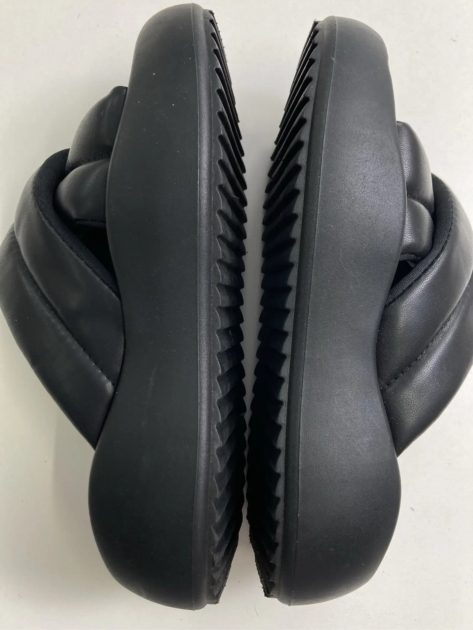 https://r2-worker.digdig.jp/product/e5e5fbae-35b6-47ce-b3bf-d38b40e6bacb/c892915e-dba7-4654-924b-9ebaef0aa3c8