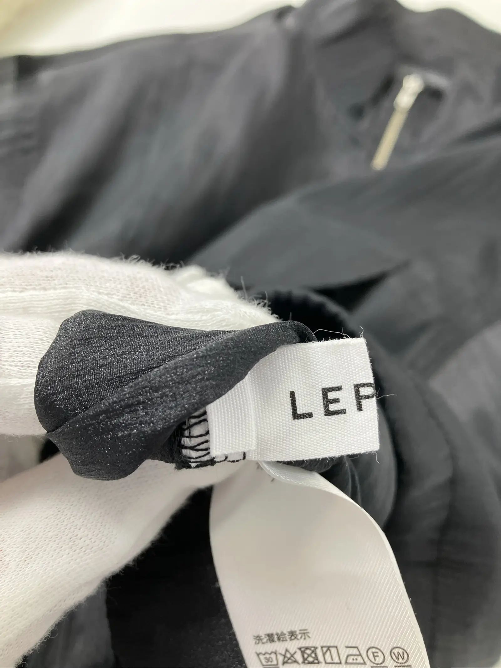 https://r2-worker.digdig.jp/product/e5ea75a9-6d1a-4cba-83ac-478cd02de6a9/85e410fa-f873-4fb4-87dc-bac3b6049eb1