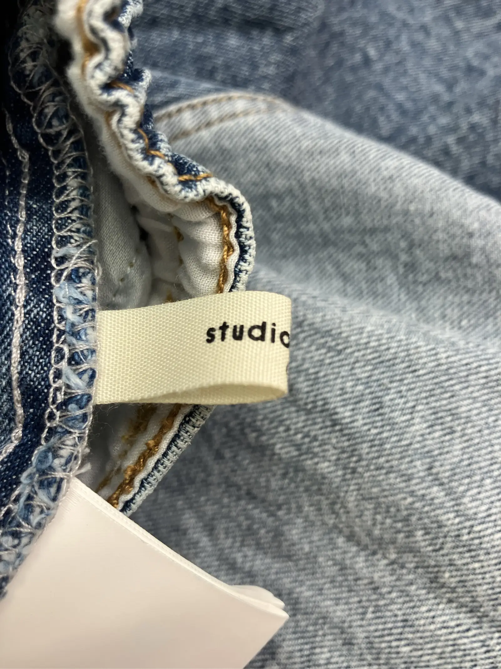 https://r2-worker.digdig.jp/product/e618a526-83b1-4b27-b19c-3c8d572e7eb5/5afee62a-4bd2-4d49-bf30-fe0195acb053