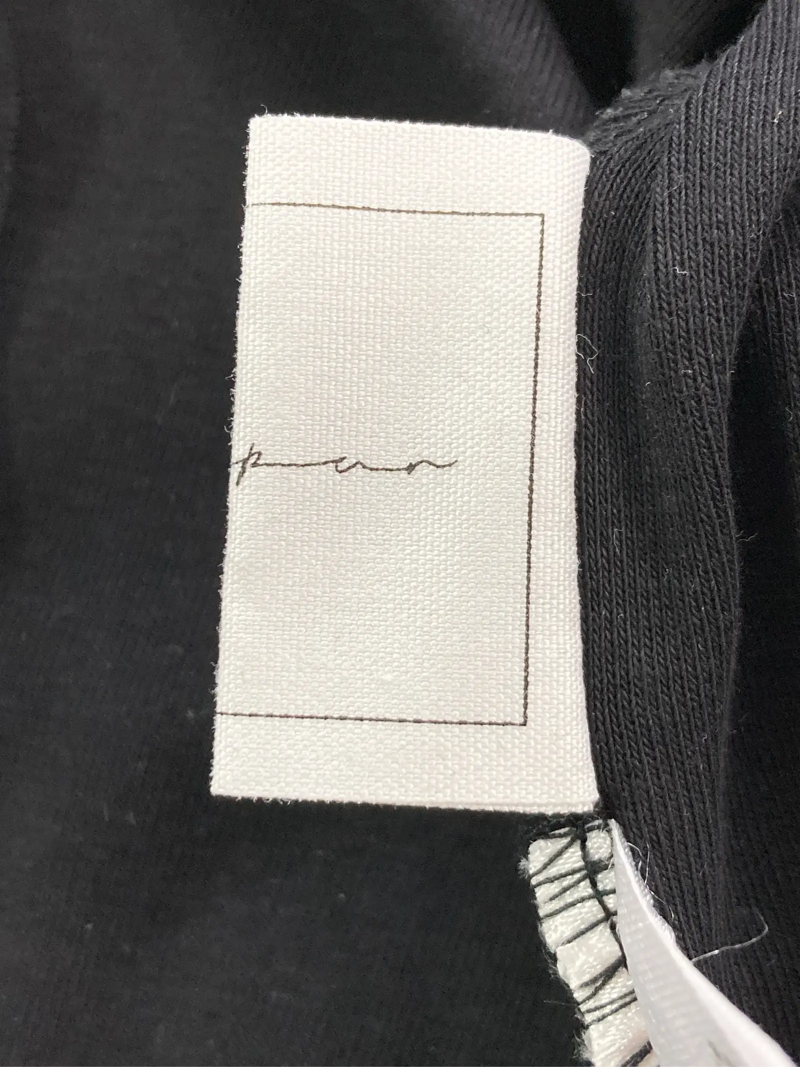 https://r2-worker.digdig.jp/product/e645bddf-b6ab-43d9-8318-fe7f1b1bb147/ceb9c9fd-5e5e-4c63-a747-00f2aee5dfac