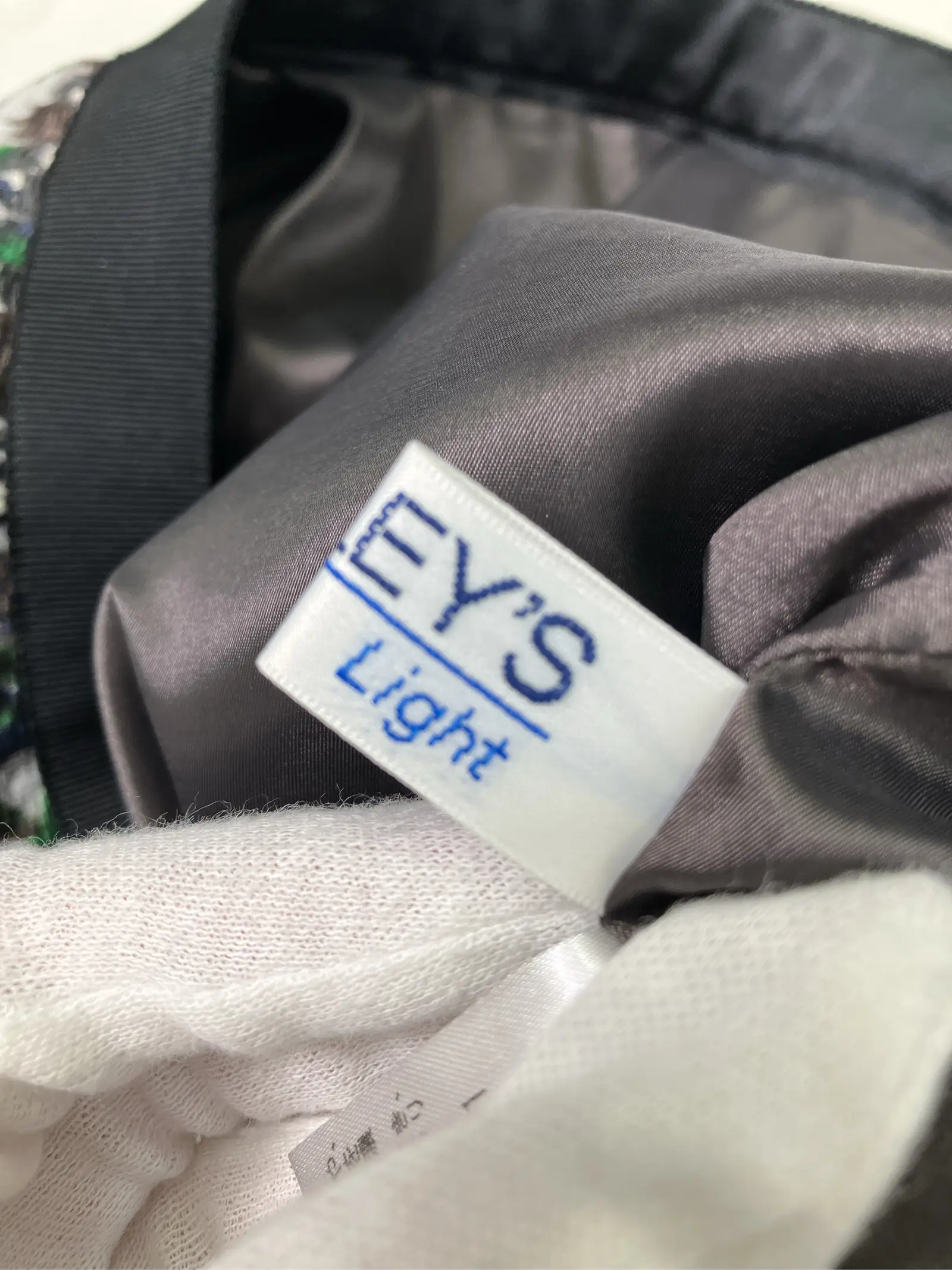 https://r2-worker.digdig.jp/product/e6594170-ec2a-42ce-9c32-ed9c857d32fe/9b14b653-d03e-435b-b4de-1764effb77c6