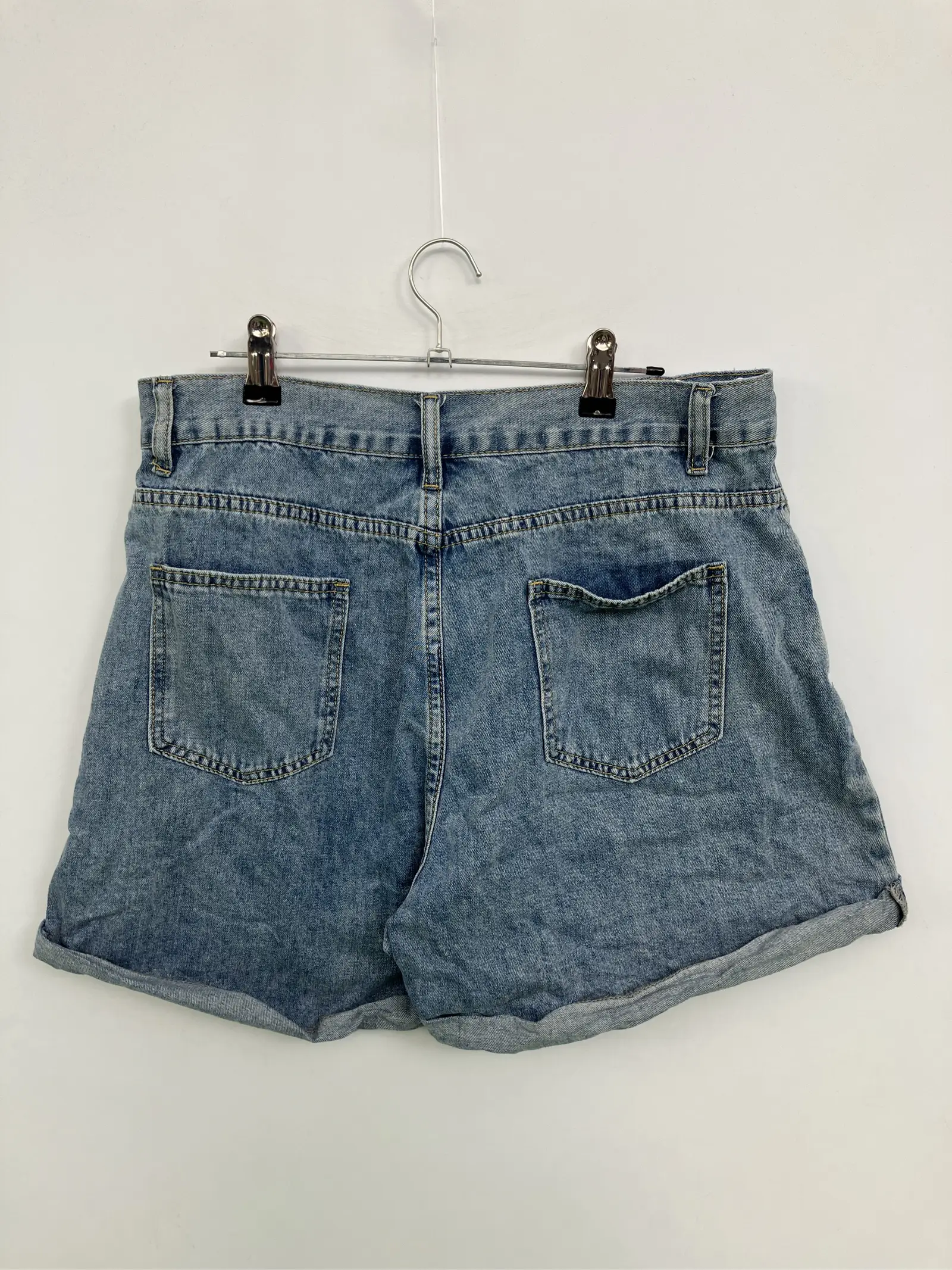 https://r2-worker.digdig.jp/product/e6614686-d79b-4600-8c72-ec09dd4fa495/820ad503-3a7c-42c3-a54e-e4d1eaa9b552