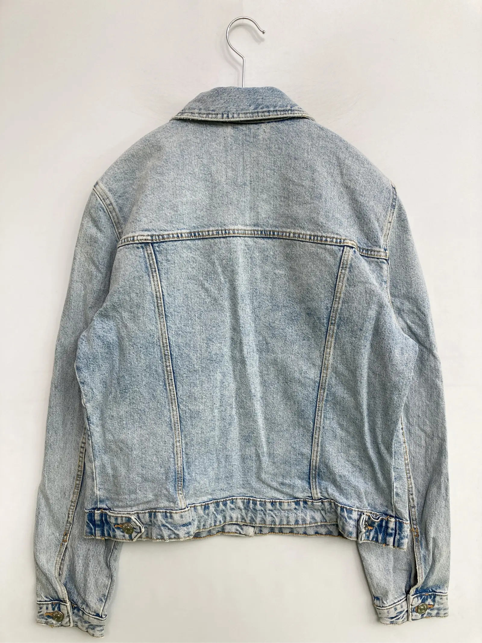 https://r2-worker.digdig.jp/product/e6a77390-8528-4da8-b7ea-bb344561d9b6/64ce5147-76b5-4304-9815-1229d4f7d072
