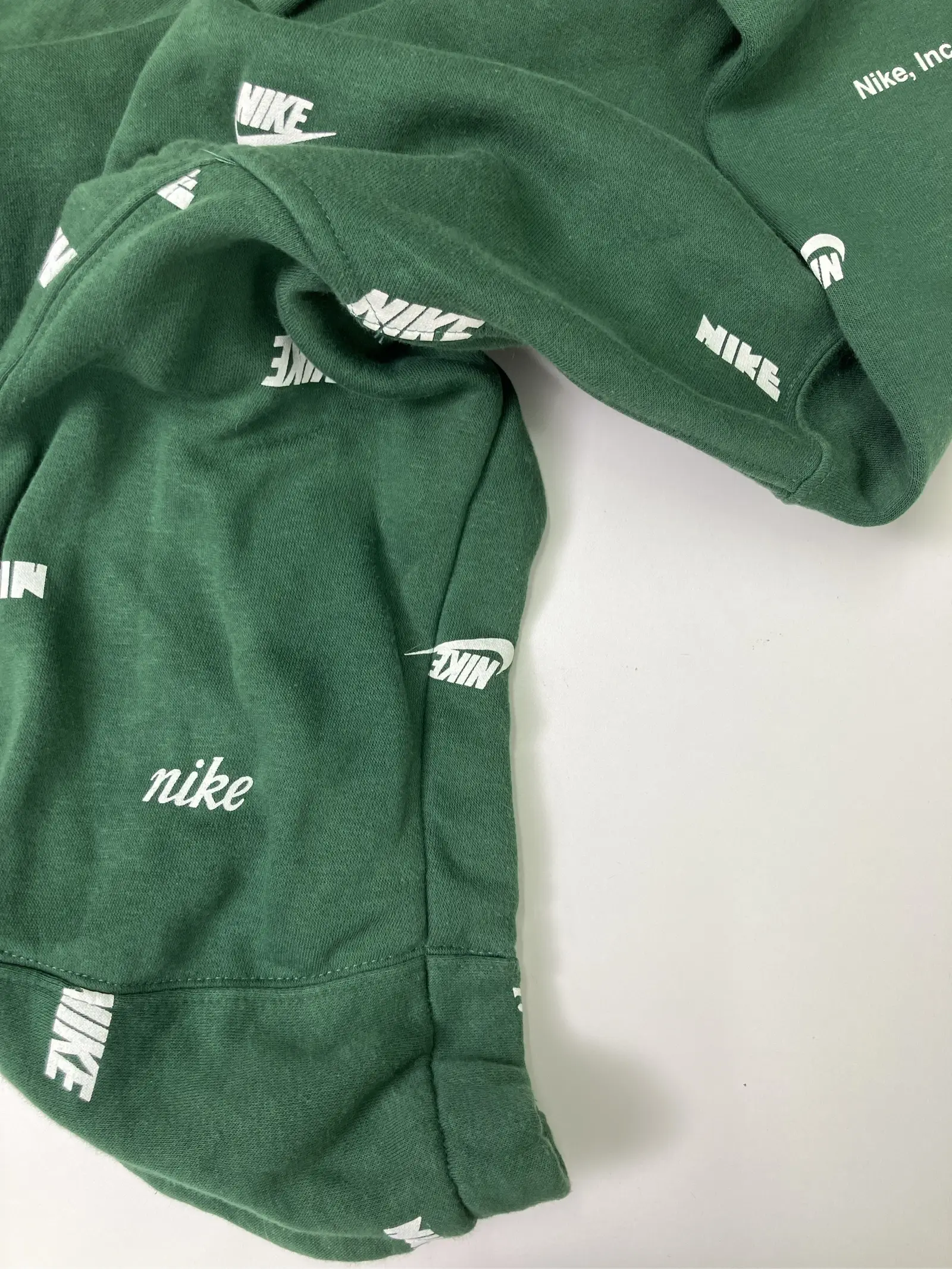 https://r2-worker.digdig.jp/product/e6cd55e9-e15b-4e9f-9475-f1665c966c53/5a7a161a-527d-4121-8162-dc4c4d0e3183