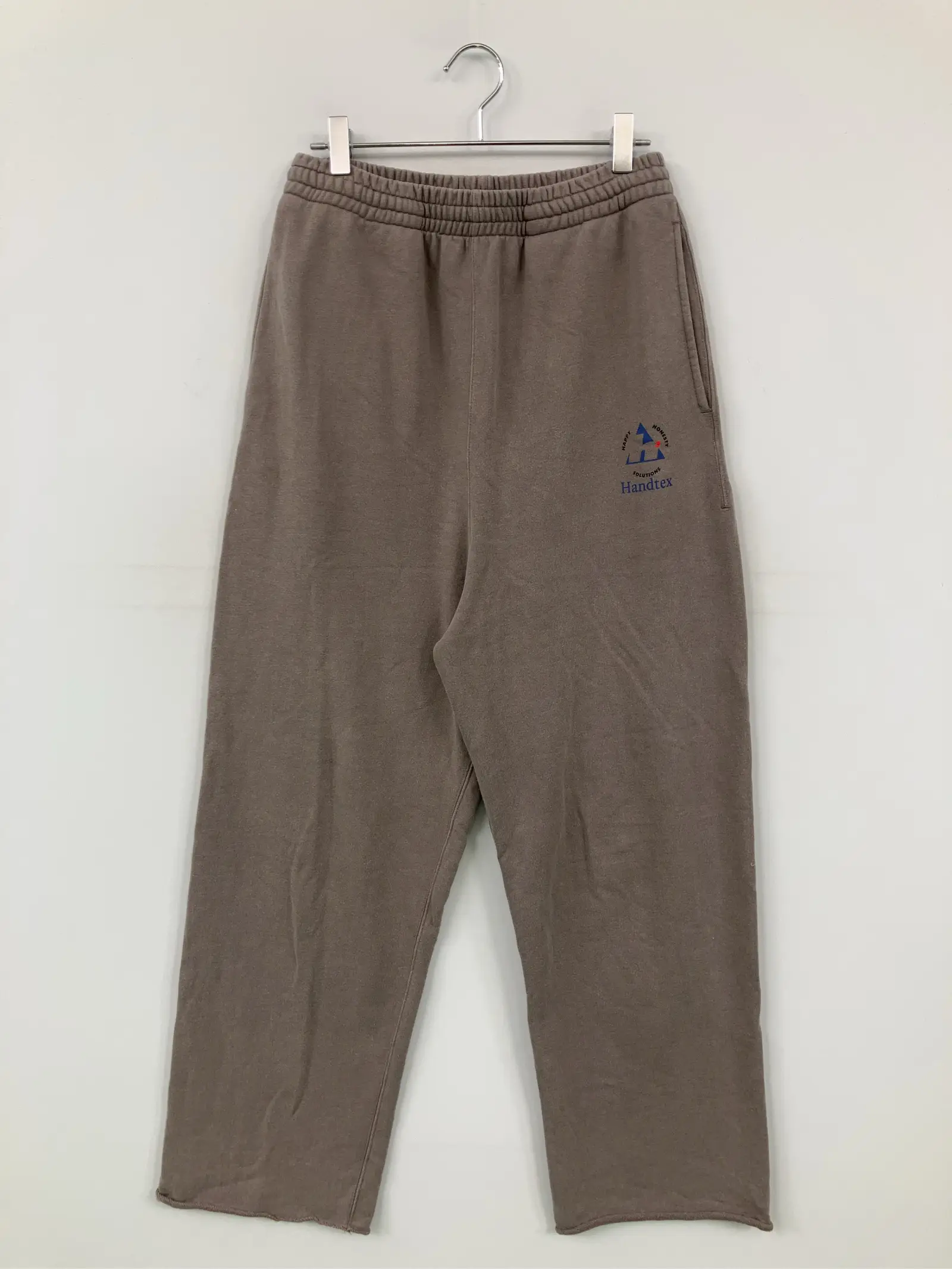 https://r2-worker.digdig.jp/product/e6f332c4-7e77-4487-ac04-c248f0d8caba/22ba2537-d73d-49e1-85fd-b4b6214e8bf8