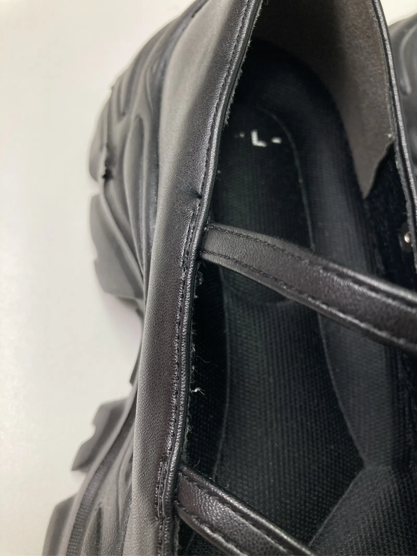 https://r2-worker.digdig.jp/product/e6f9bb16-7bce-4203-8aff-e2caf60b988e/c51c1d6a-f9c4-45a0-8982-11e11167576a