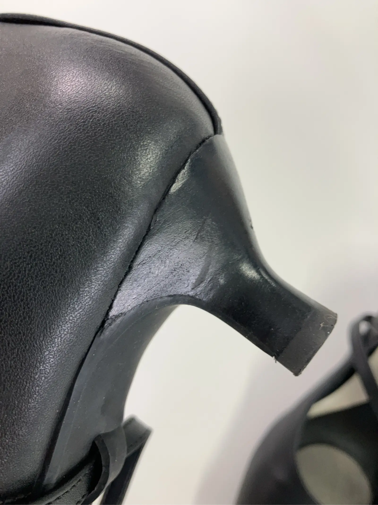 https://r2-worker.digdig.jp/product/e7314a0f-c382-40ce-8877-a0c99994f703/ec40c56e-609b-4ab2-8158-6ad0cdee10d6