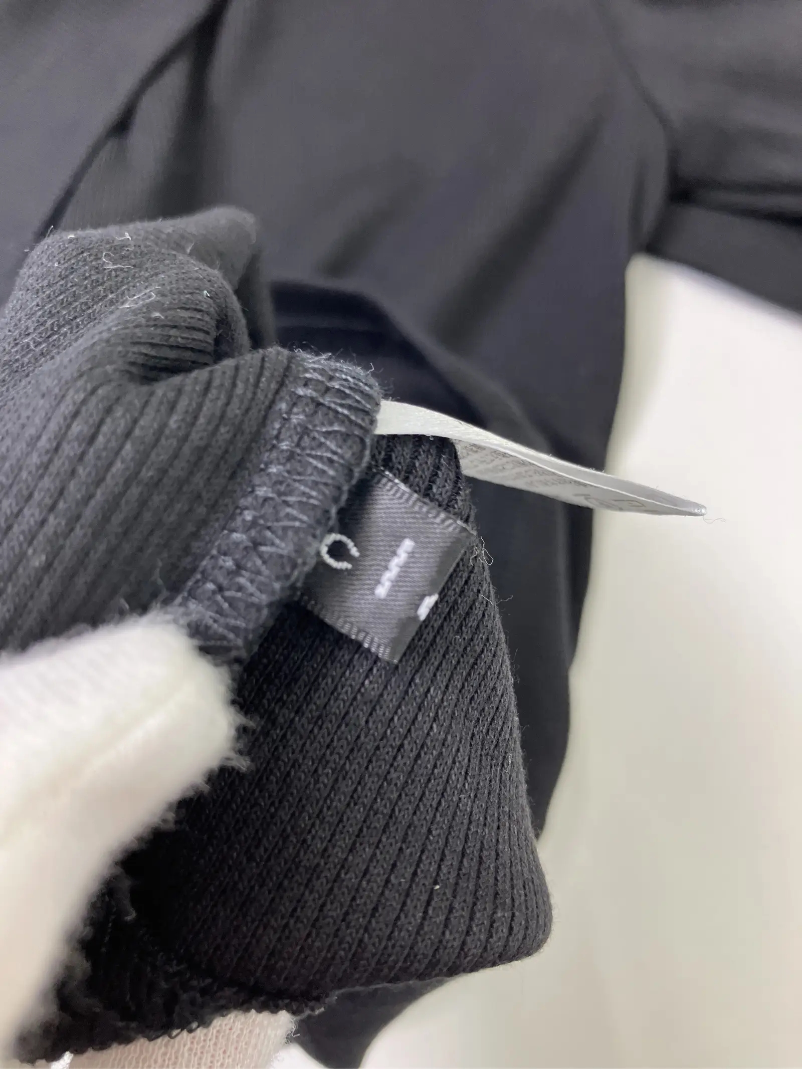 https://r2-worker.digdig.jp/product/e750591c-eed1-411f-ad63-ed806883aa15/5a858d54-2d2c-409f-bd29-3806a2f1dee0
