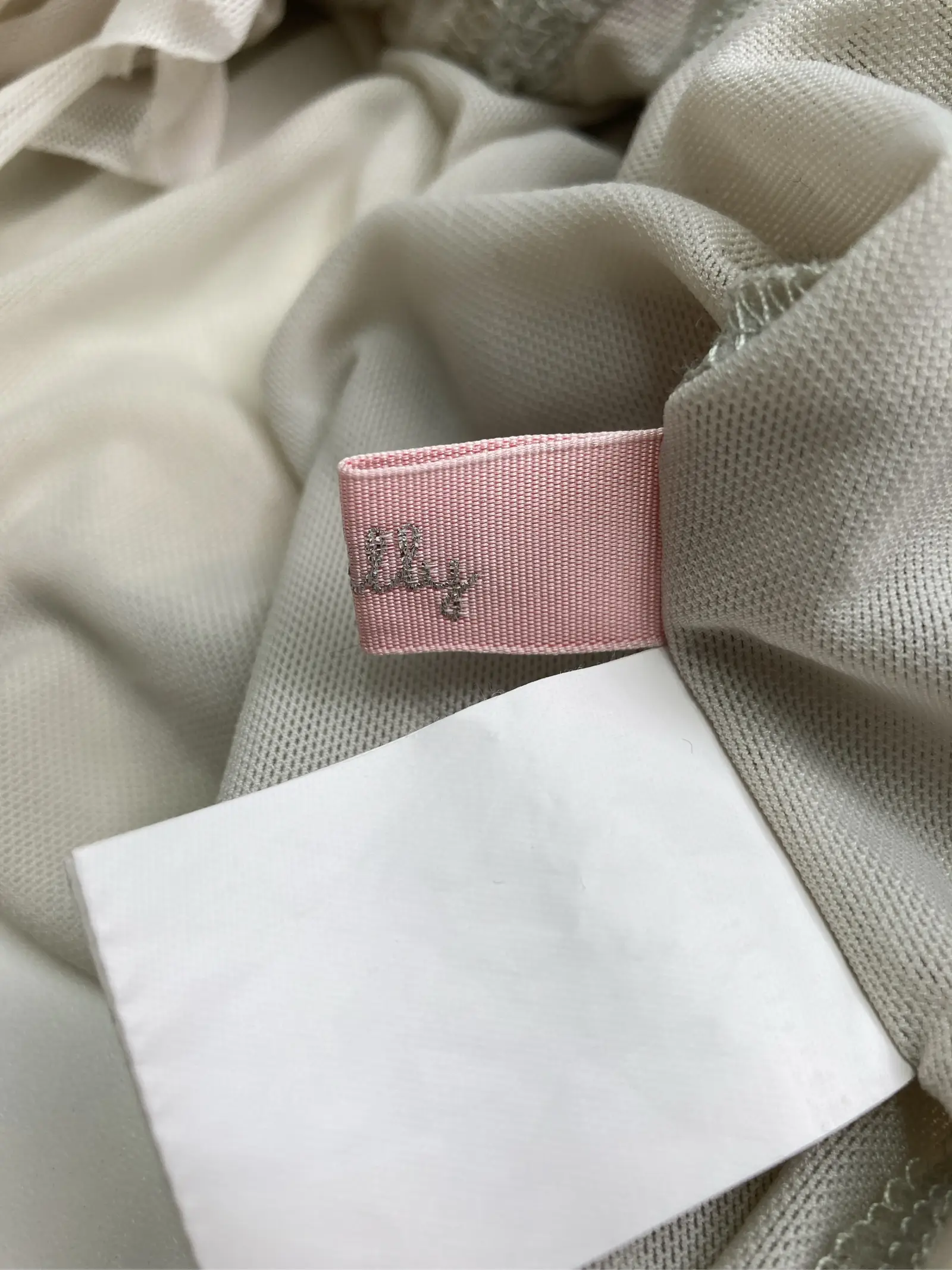 https://r2-worker.digdig.jp/product/e75a3d0f-6135-4bf8-8960-bd31869f15bc/3728810e-2d81-4293-aa2b-d58f2eccff58