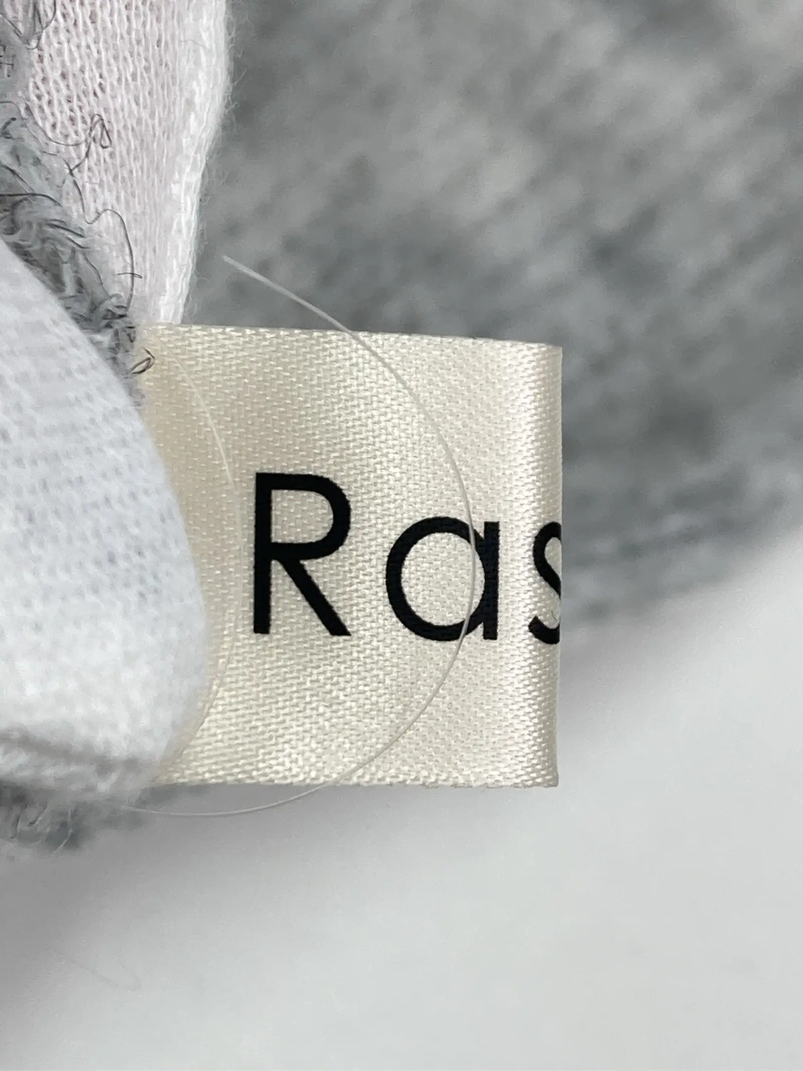 https://r2-worker.digdig.jp/product/e790b956-9ef7-4d49-9518-fe2fb89327cb/26960a5a-cbff-44a2-baee-3ff98b791a69