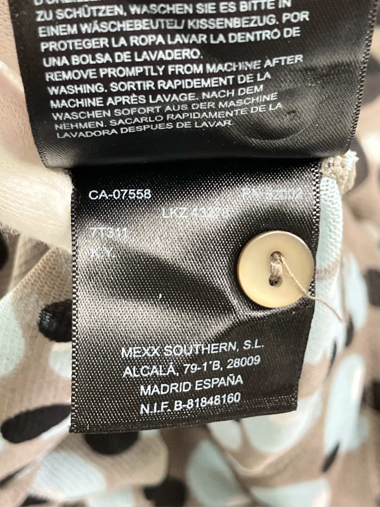 https://r2-worker.digdig.jp/product/e7ee5638-2ab6-4c71-a57d-da421e2b44e6/4fd3894e-e1ad-46ba-9c3d-fc44fb4b91f1