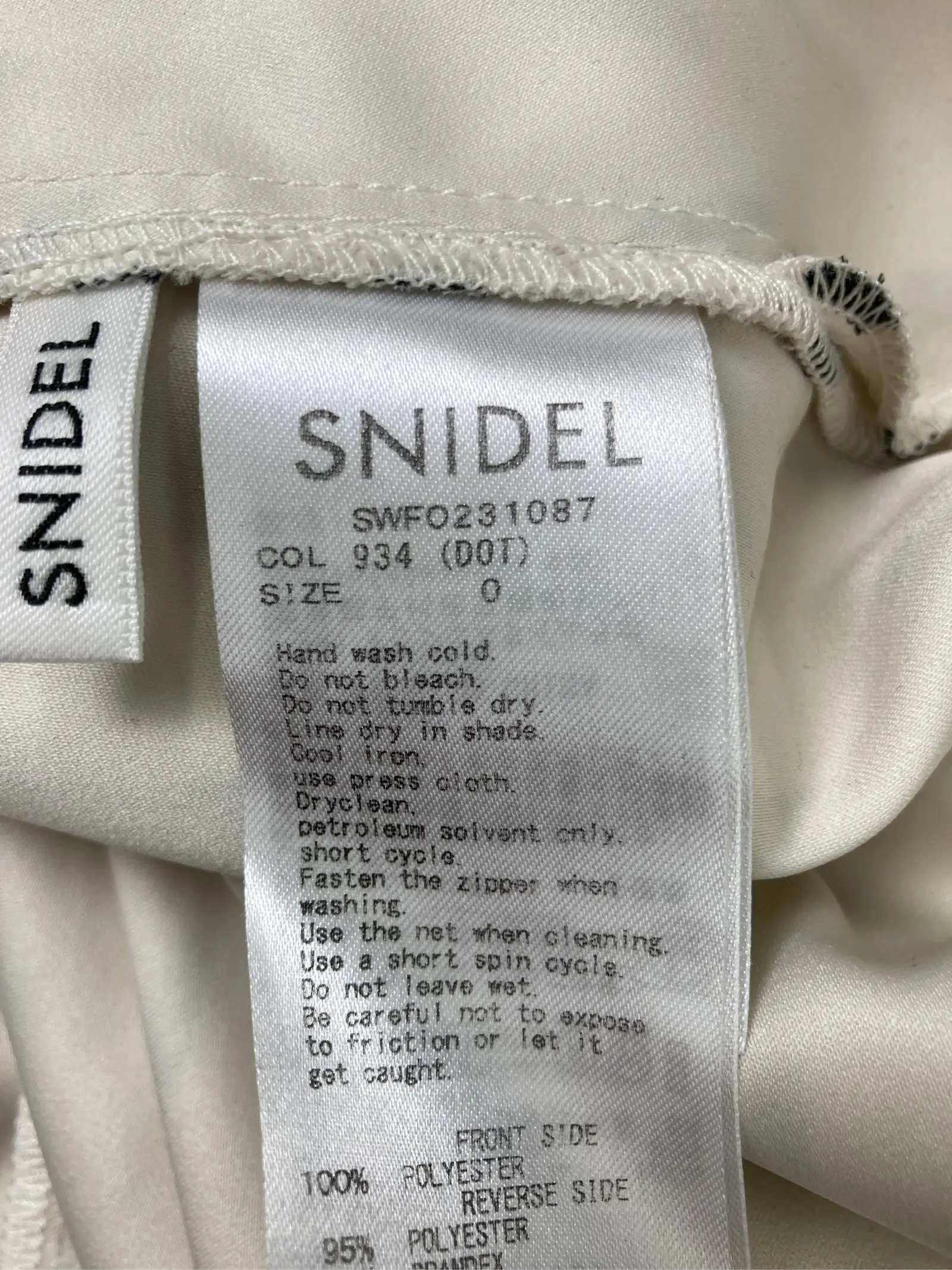 https://r2-worker.digdig.jp/product/e7f694f4-703f-422c-a178-d260a64f1ea3/6dacc461-995c-4e2e-8e31-440b108a28ac
