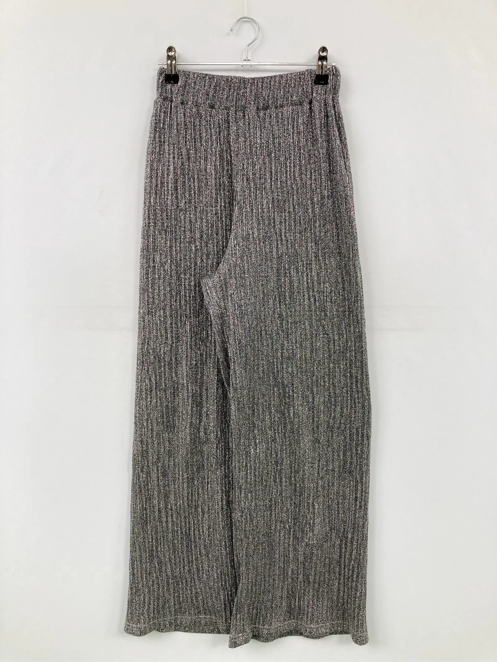 https://r2-worker.digdig.jp/product/e82c3cf9-f175-4c94-8121-ec055aab7be1/f3cd8f43-c09f-4366-b92d-a542aacce5e0