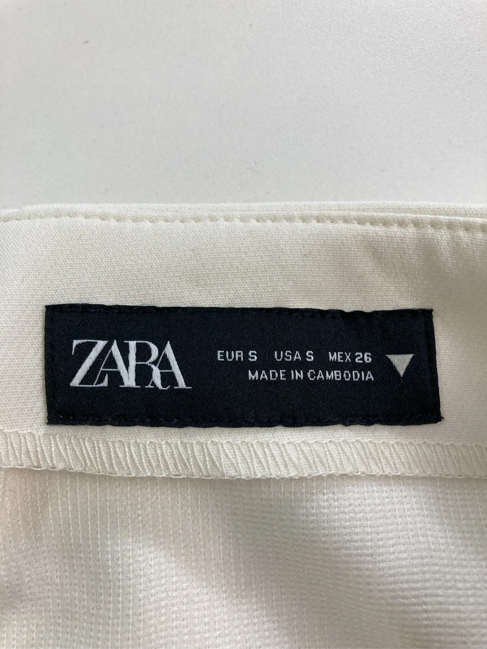 https://r2-worker.digdig.jp/product/e833e27a-60f6-4d41-b786-df8da0450e74/c760a72c-3c1d-4639-8719-8b69c671943e
