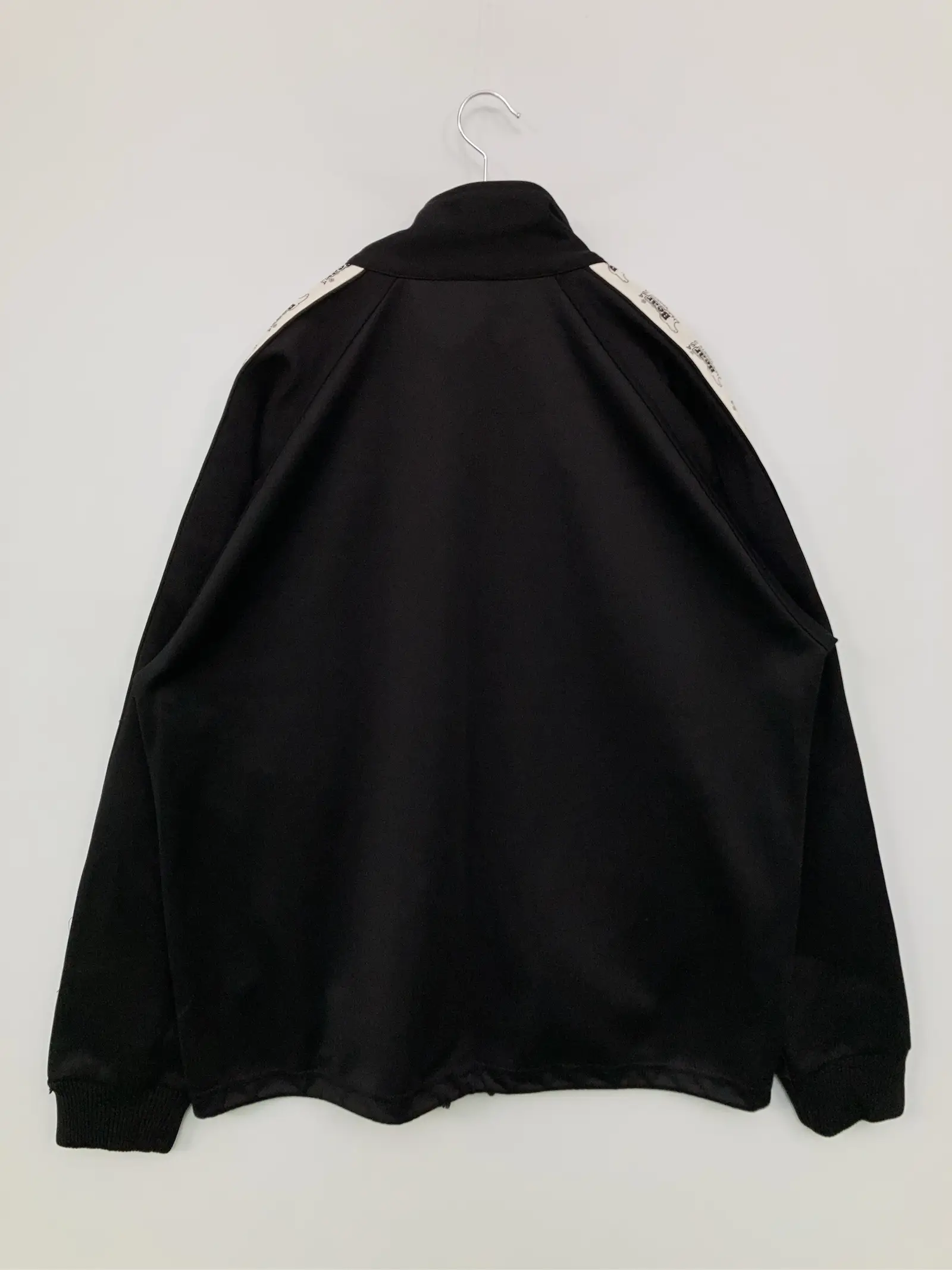 https://r2-worker.digdig.jp/product/e83f2d79-dc89-4369-824d-c70fa395e94f/40449766-84c6-4cfe-b352-16aabb3f1eae