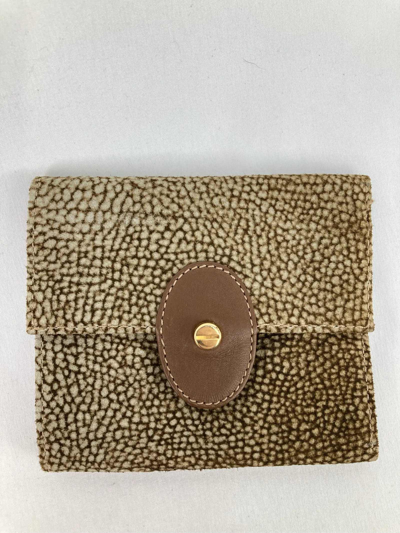 https://r2-worker.digdig.jp/product/e843072d-555b-4b3e-8ce7-8d376cdd470f/03173de6-7277-4386-95dd-4f9f3eff5975