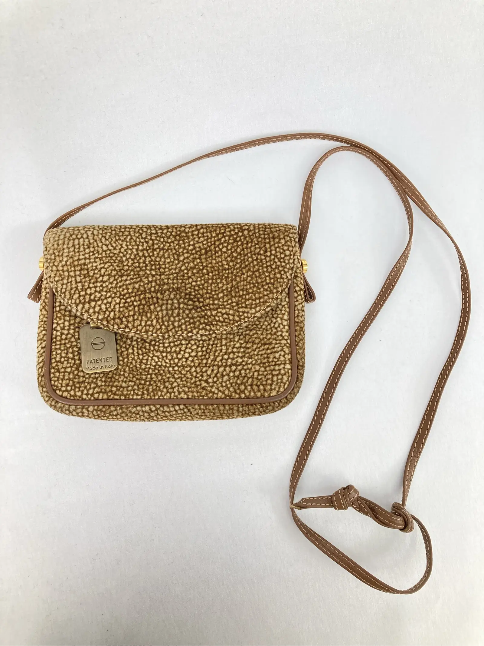 https://r2-worker.digdig.jp/product/e843072d-555b-4b3e-8ce7-8d376cdd470f/3578caff-886a-46fe-b6e2-ac2aa288e57e