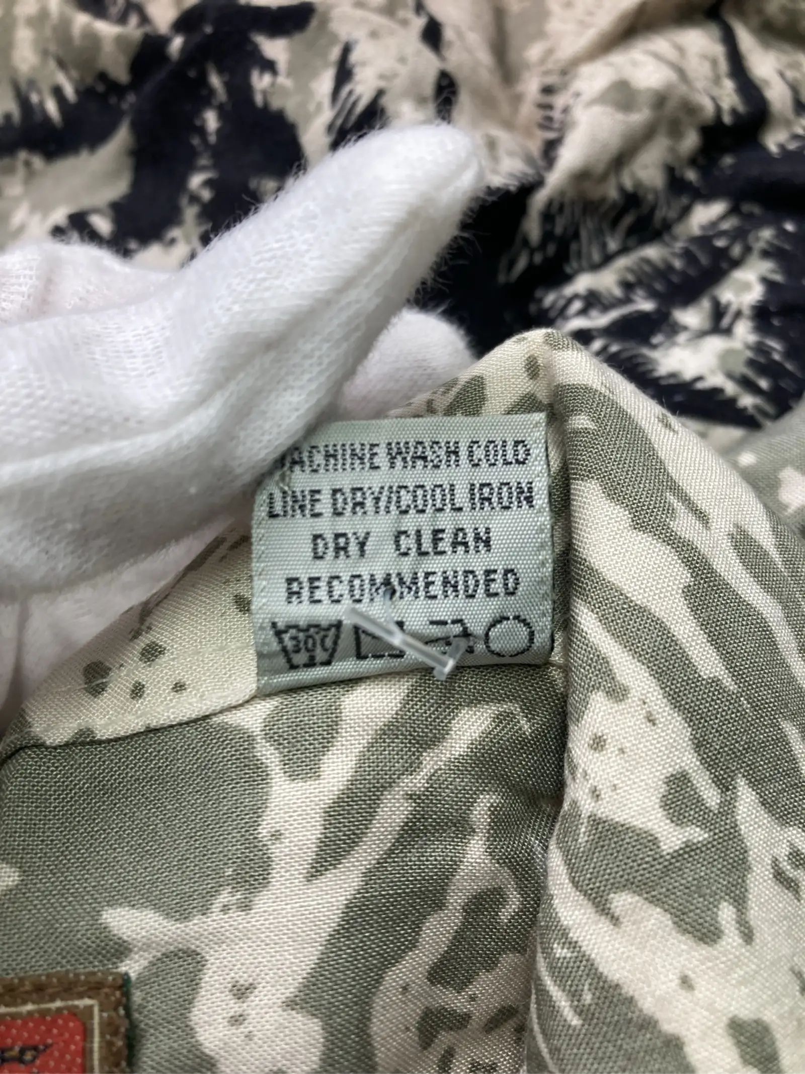 https://r2-worker.digdig.jp/product/e8501521-65b5-4fa6-8ce6-3fcbd7053bf9/8a49cd17-569e-4b41-85bb-2a554275dd0f