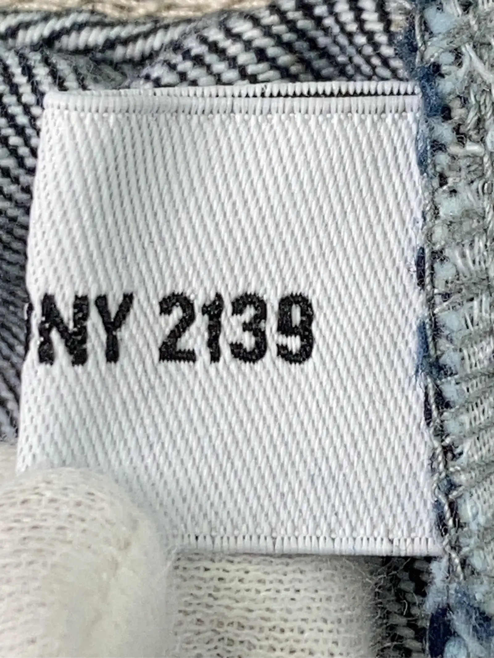 https://r2-worker.digdig.jp/product/e883da46-e11d-4de3-bb4f-a9255d758469/41f1ea84-c2a8-4e55-9122-1af87d62791d