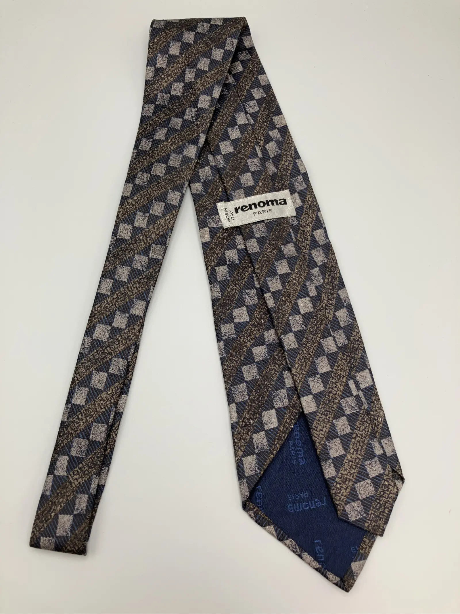 https://r2-worker.digdig.jp/product/e8d19991-1045-4dbe-8634-8f0fe6eb9aa8/dde39651-861f-4a3e-b85e-5c27a68b0020