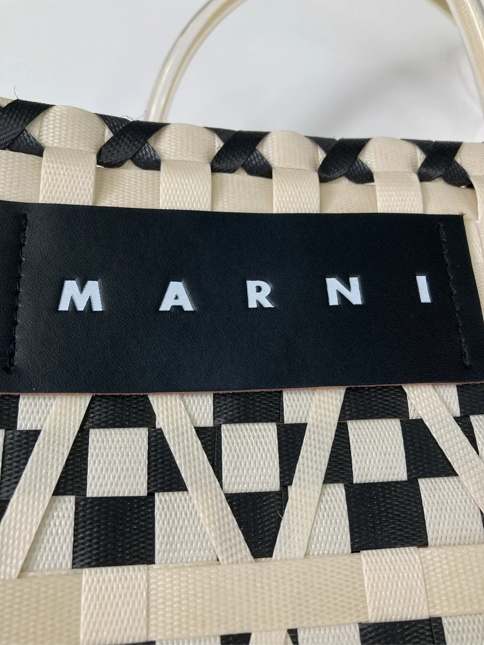https://r2-worker.digdig.jp/product/e8fd8646-850f-4405-a48f-fe25b5bfde87/3bf3e5d9-5195-413d-9983-e3874dbb3b76