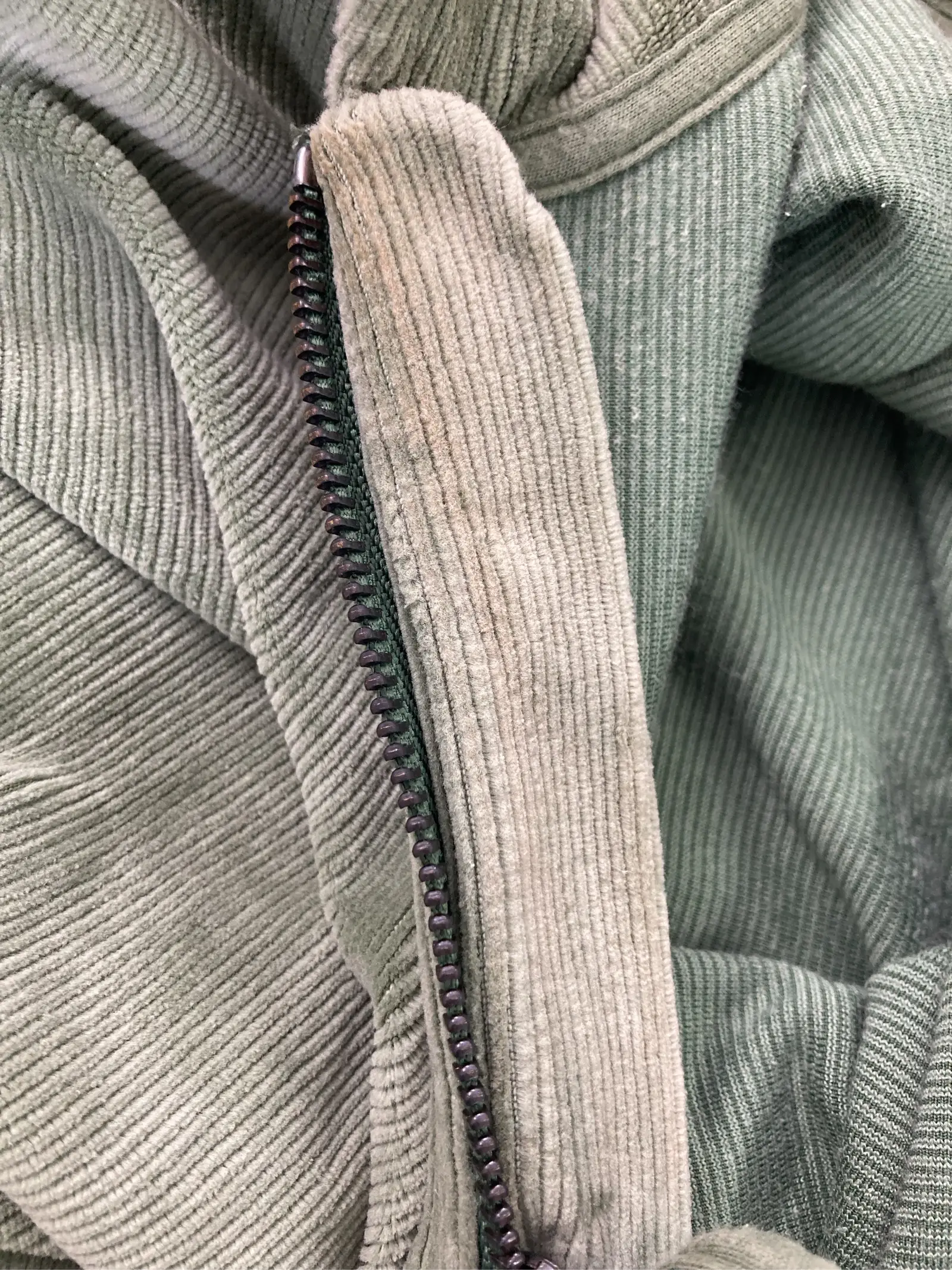 https://r2-worker.digdig.jp/product/e9666662-f561-4d85-a289-61852da1b737/a445de77-9ae3-4fbe-8639-b8ecd9f1f879
