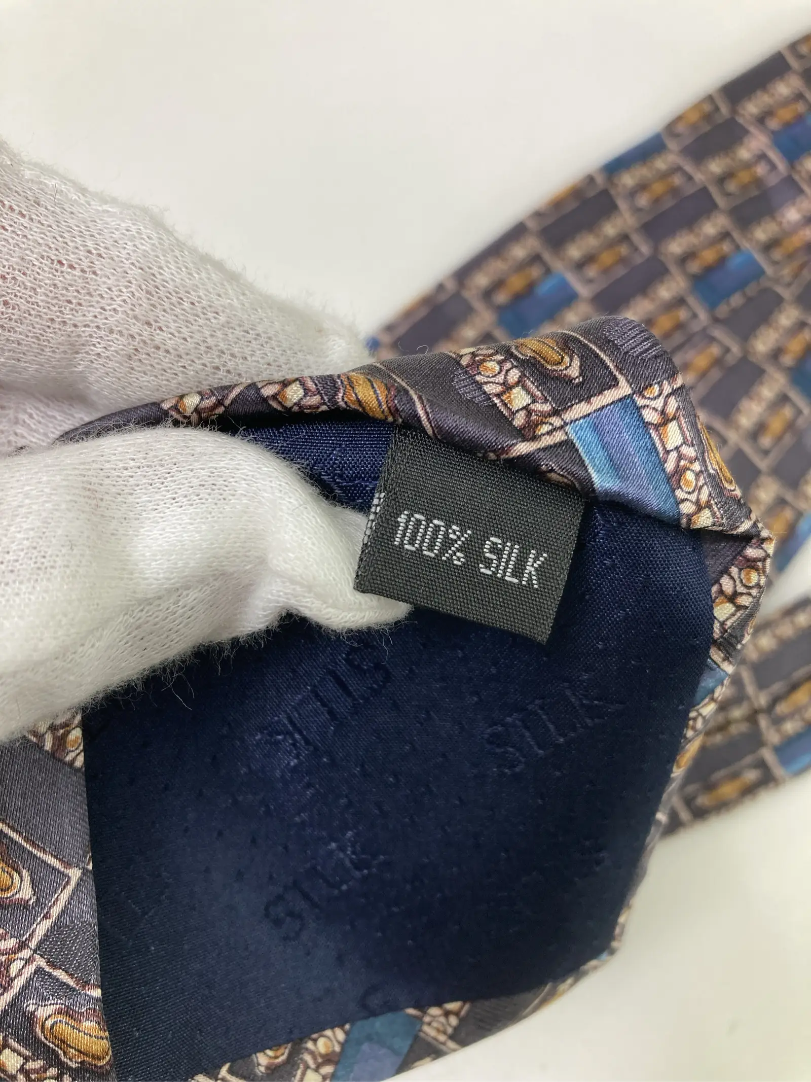 https://r2-worker.digdig.jp/product/e97f048e-4e98-469d-b232-4fcba039a466/6312e0ca-77f5-457d-b8ee-370a3eb41ec6