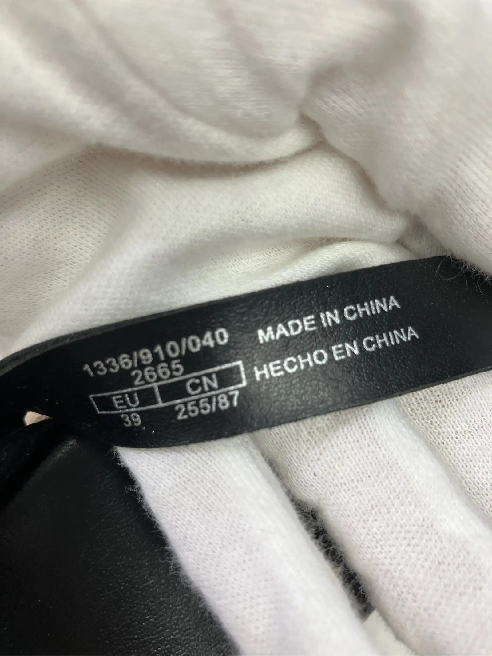 https://r2-worker.digdig.jp/product/e9b4e809-f9a1-46d6-9b4f-d11f06f876a0/5ae07e3e-739e-4b82-a926-5fb426aa3a0e
