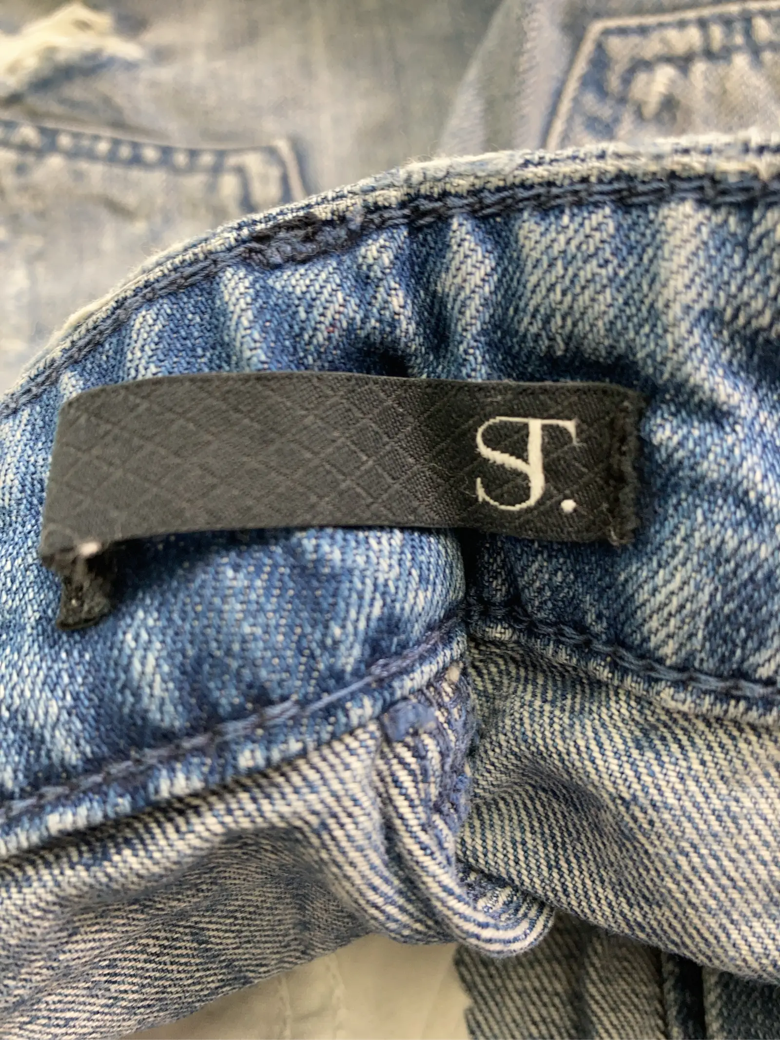 https://r2-worker.digdig.jp/product/e9c95f19-2cd9-4523-b1b1-39258489c214/195a2f7f-94e2-4391-a76b-5959188765c1