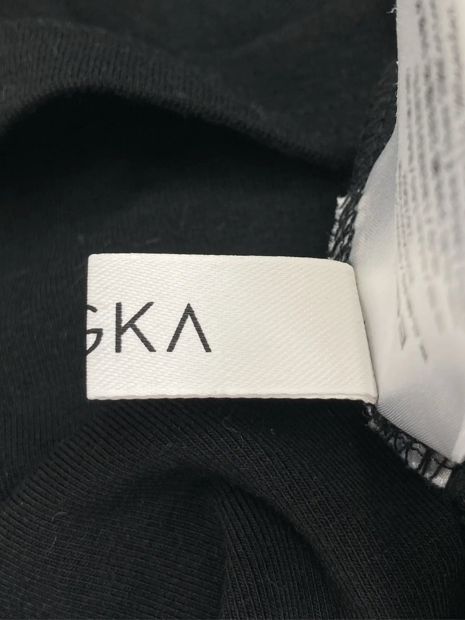 https://r2-worker.digdig.jp/product/e9cb01d5-19e3-4e6f-bab0-6b659d8bc296/8f1e42bc-aa50-404e-b3be-83a854f8257b