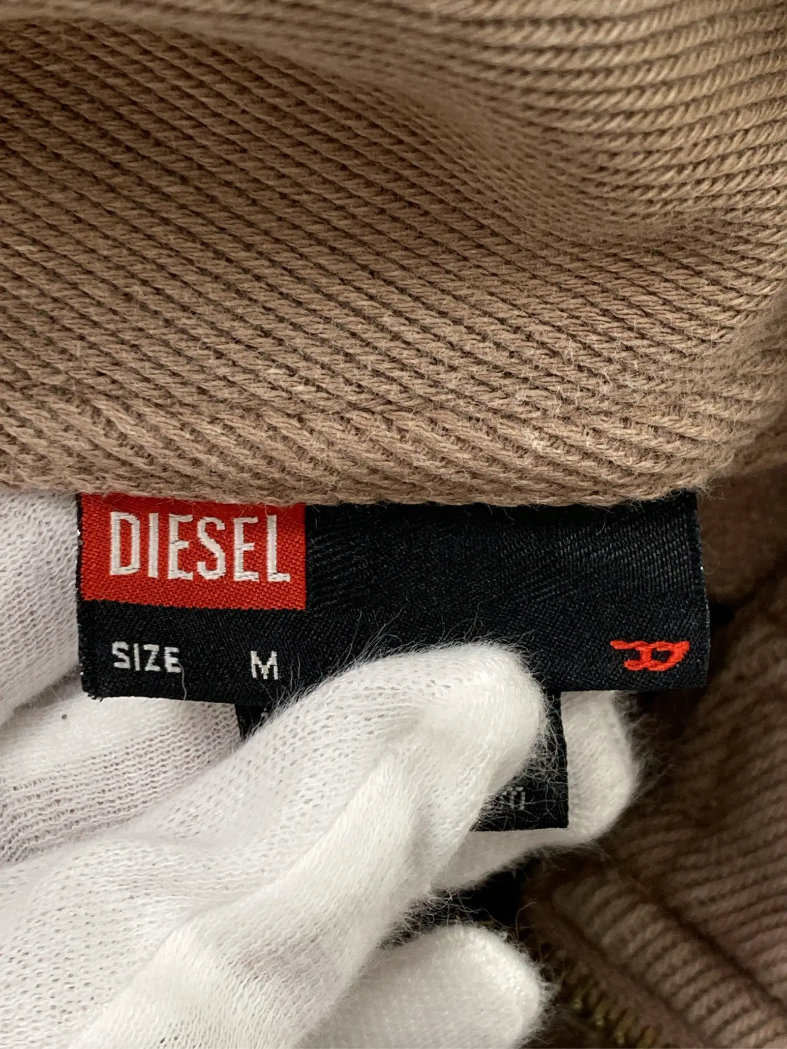 https://r2-worker.digdig.jp/product/e9f78d87-6112-4a2d-9851-b2ed93ee1a11/925c3b3c-7f8b-4ea3-96e4-408f3c50c895