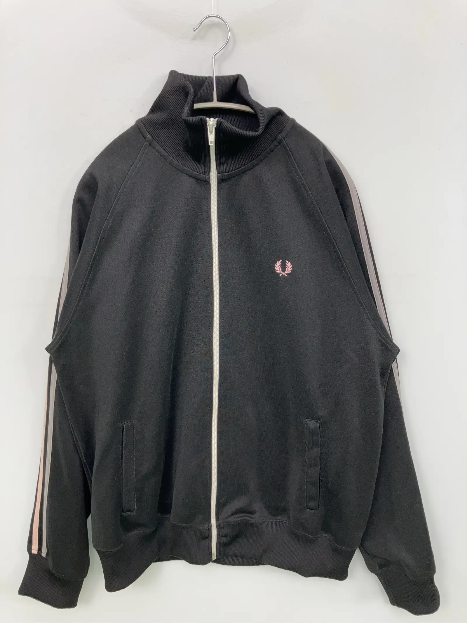 https://r2-worker.digdig.jp/product/ea2005b3-7728-47b5-86c6-d66a1fdca2aa/6d892a93-c3bc-4945-8dd4-349271e5de77