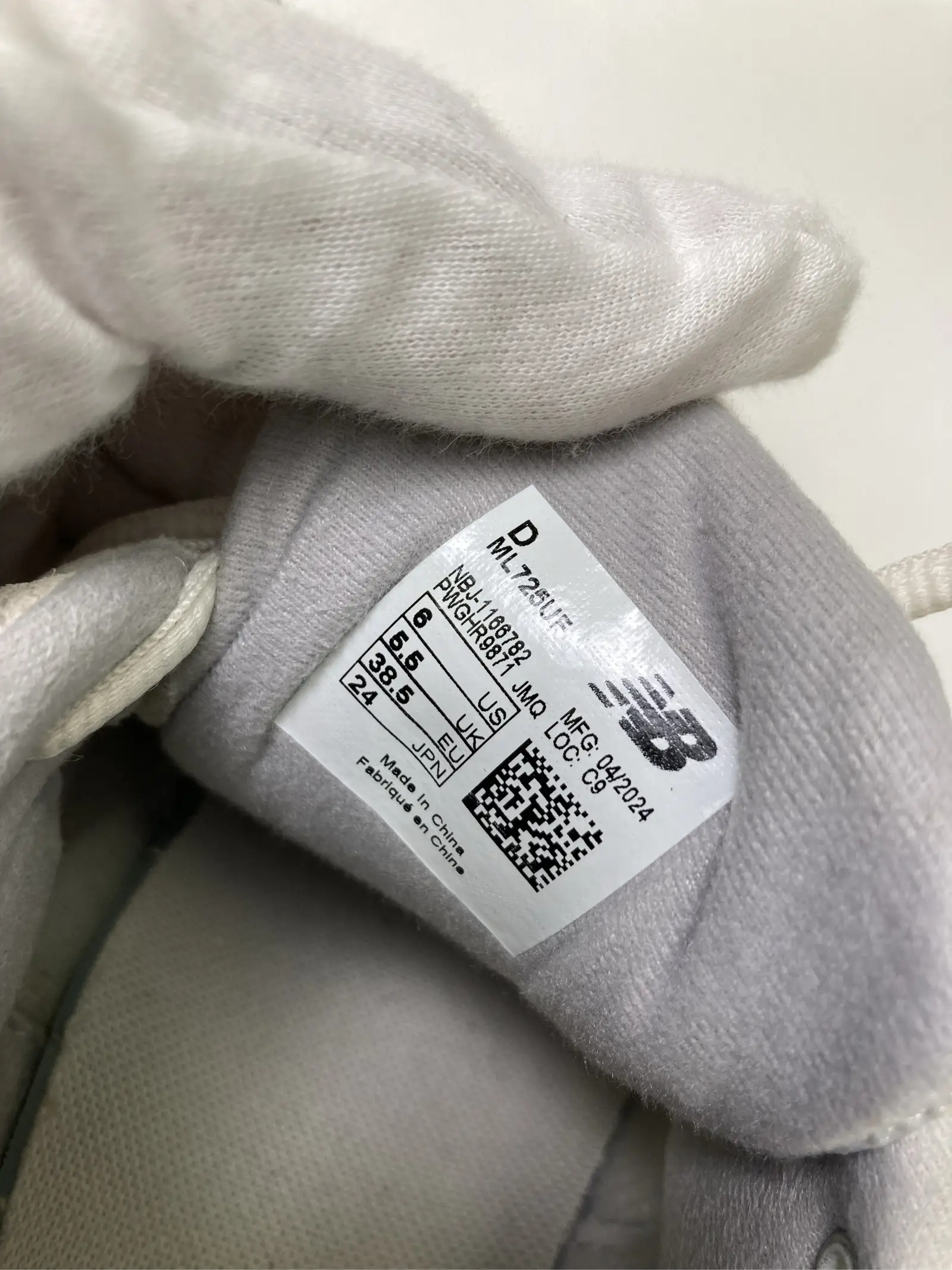 https://r2-worker.digdig.jp/product/ea25a53f-2a8e-4eed-92f2-942786e4b82b/5d861b2a-f12c-4318-ac9a-0c2c428a4e9a