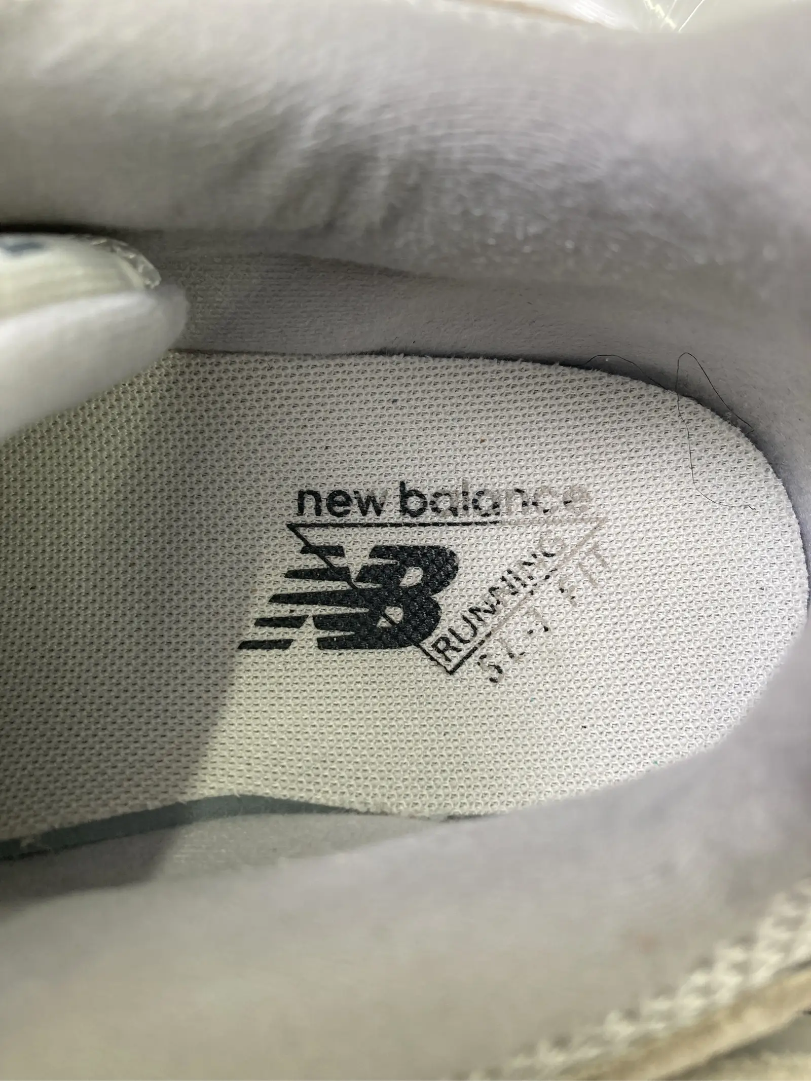 https://r2-worker.digdig.jp/product/ea25a53f-2a8e-4eed-92f2-942786e4b82b/f1e7fec5-77da-406e-90c9-49848f0a1b6c