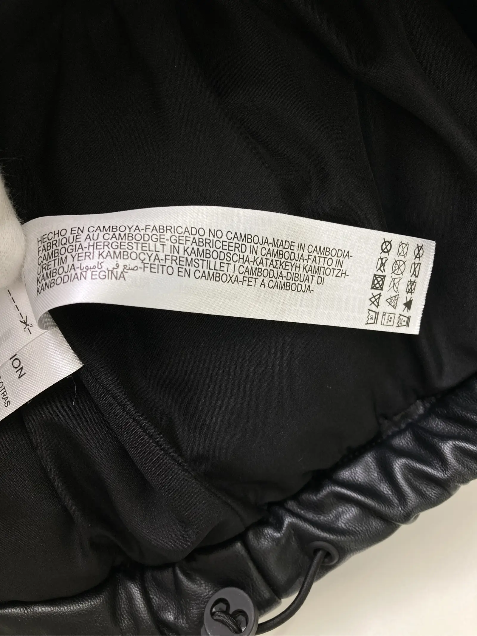 https://r2-worker.digdig.jp/product/ea8f870f-53bd-43fa-a579-8297f9afefb6/4f377aab-255e-4d2e-b49e-eca1ed320c78
