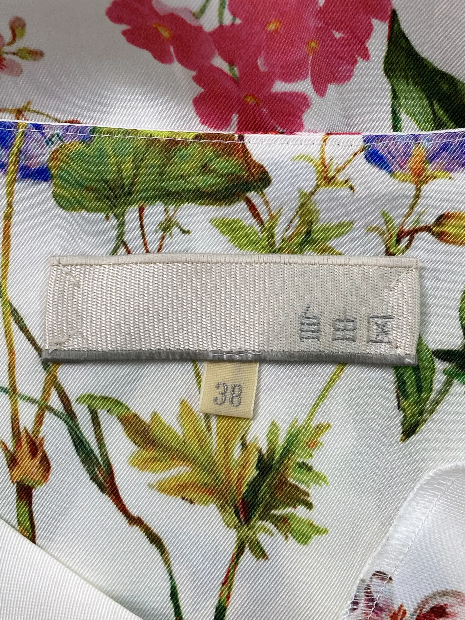 https://r2-worker.digdig.jp/product/ea98e0fe-b5cc-458d-b0be-22541b30aad7/6360e998-a833-4c82-8962-d6b4f42d1035