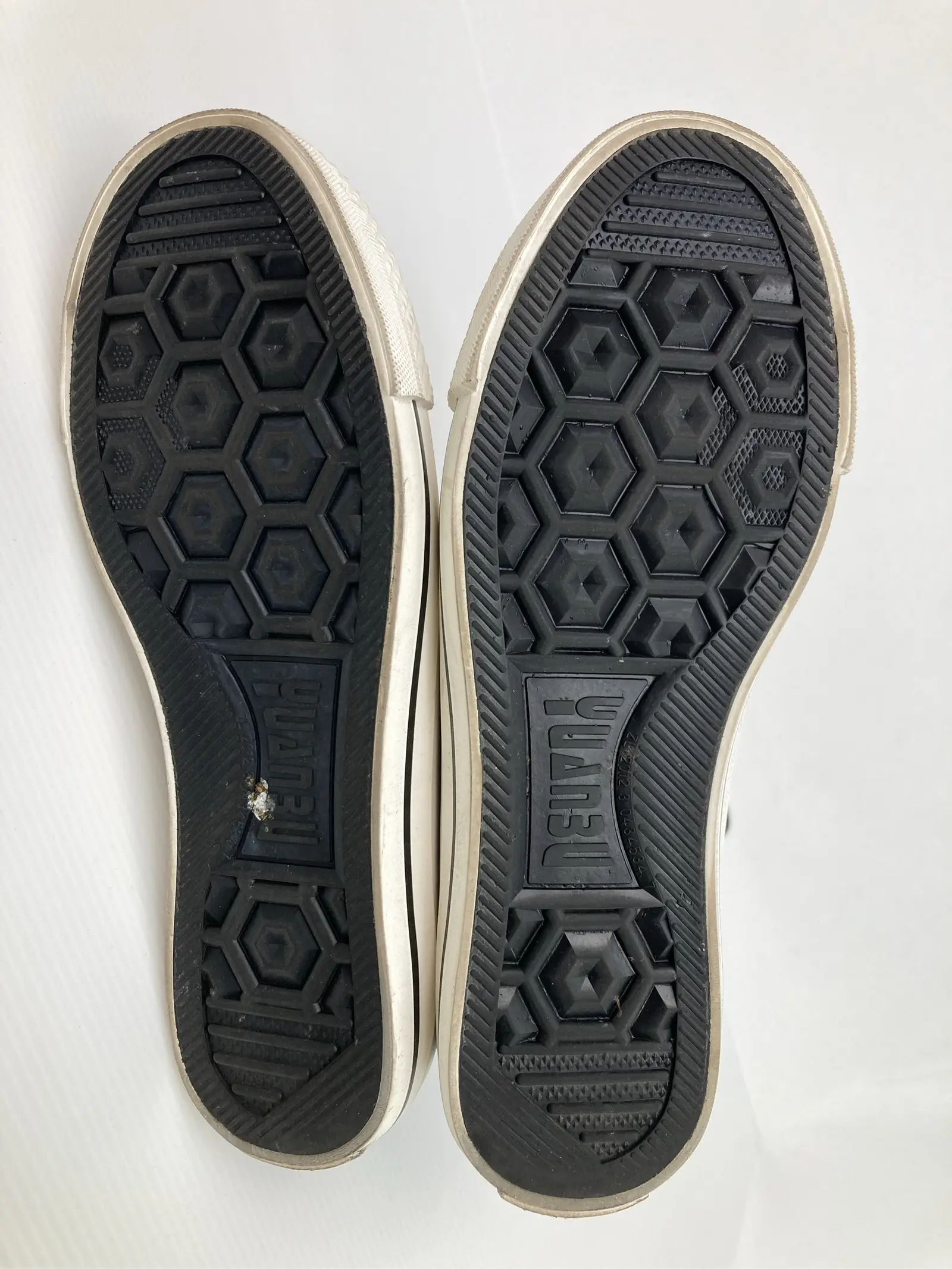 https://r2-worker.digdig.jp/product/eac702a0-a14a-49a1-8941-4fbe248847ca/1ec79269-5ae6-497f-96a1-9c44e0f91783