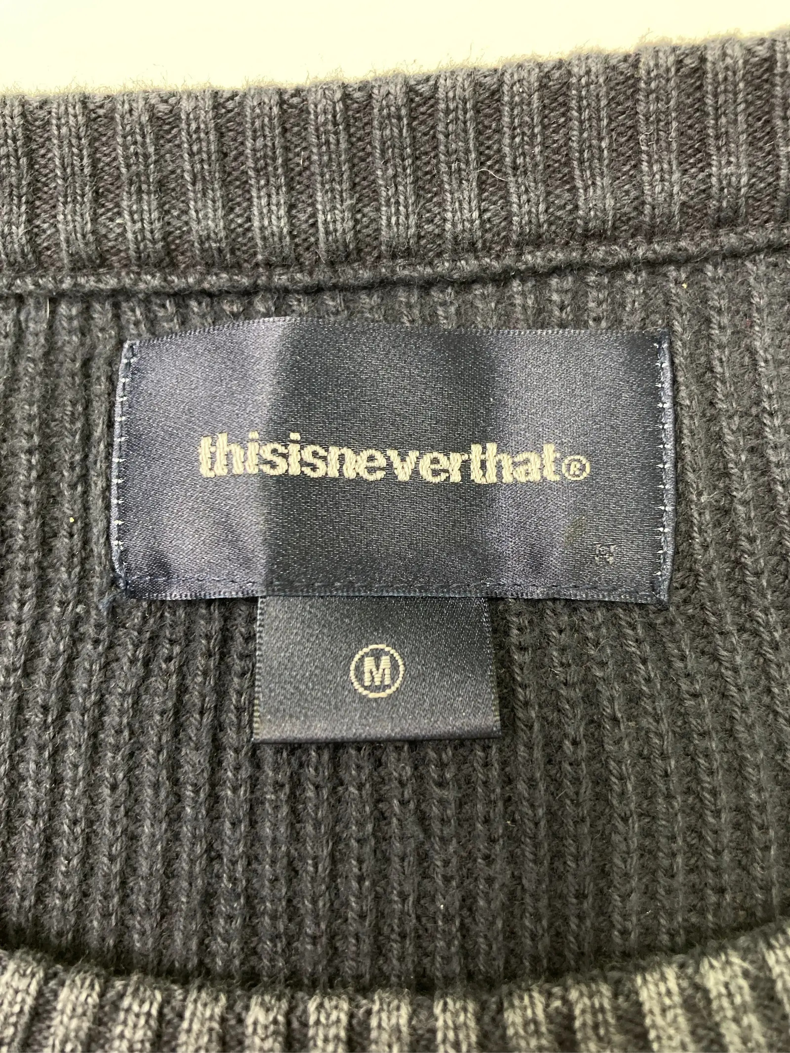 https://r2-worker.digdig.jp/product/eadab726-731e-4bc4-9d8d-3eeb52db6201/d3b6242c-e80b-48d9-879e-54a32d1ab8b8