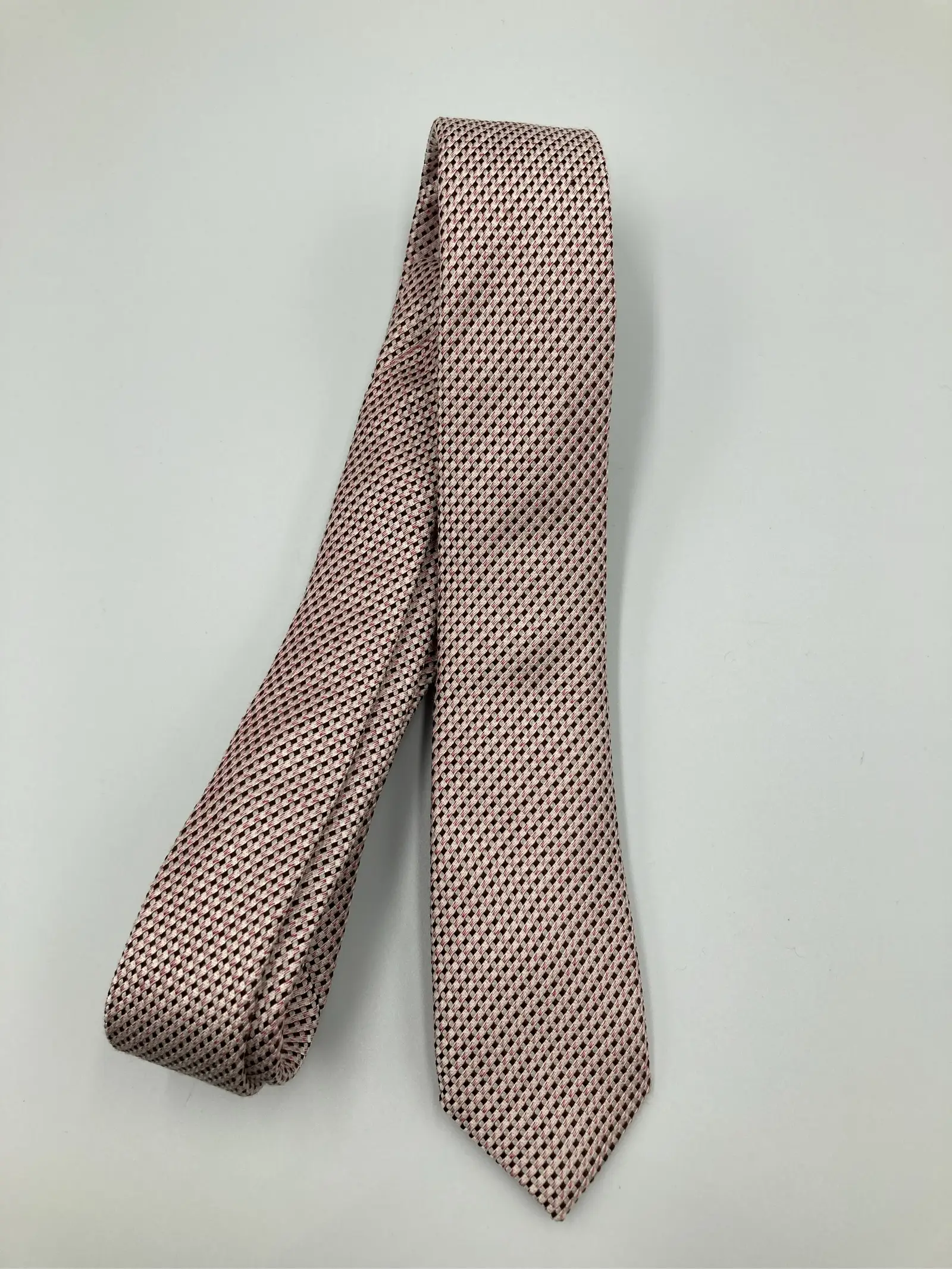 https://r2-worker.digdig.jp/product/eb130b7e-5fff-463d-8bc9-578ba9f0b695/8387db22-a1b6-4300-b43d-32e13122edef