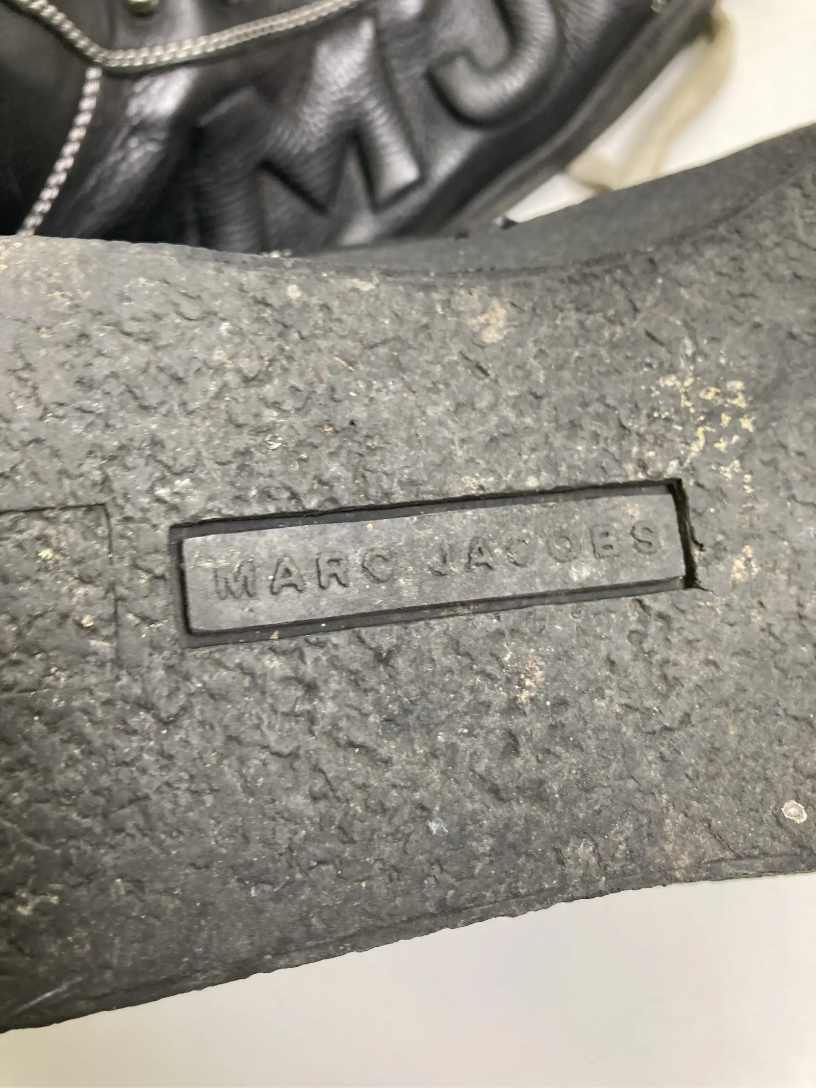 https://r2-worker.digdig.jp/product/eb22a6fd-7e57-4ba7-8e49-345ae9938123/18027d3e-fba3-4c47-bd9d-c0cd59f26c08
