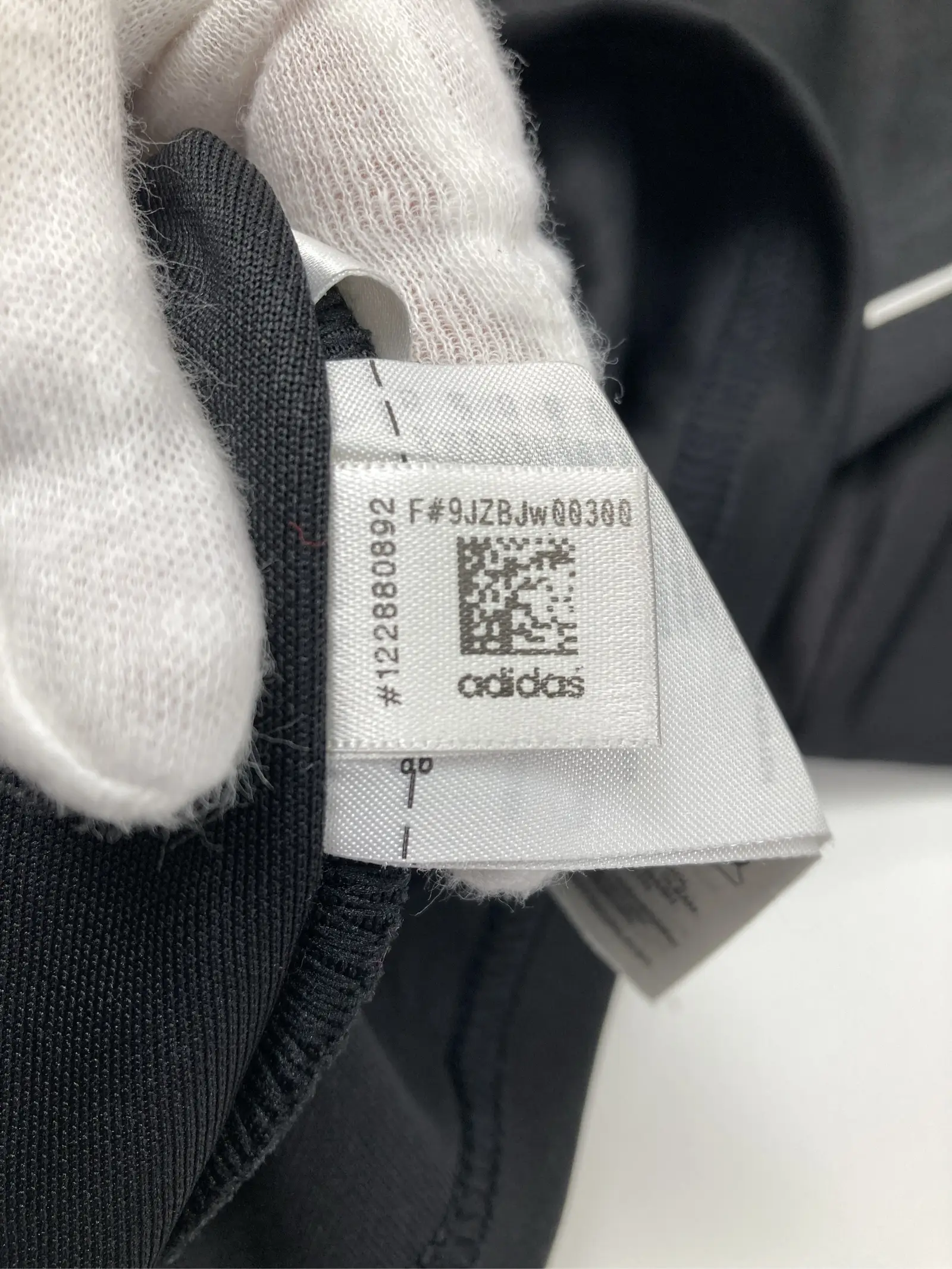 https://r2-worker.digdig.jp/product/eb2e2f69-db2a-4016-9ba3-5cff65636bfb/9f7e207c-9380-4336-85c8-7c6df778c57a
