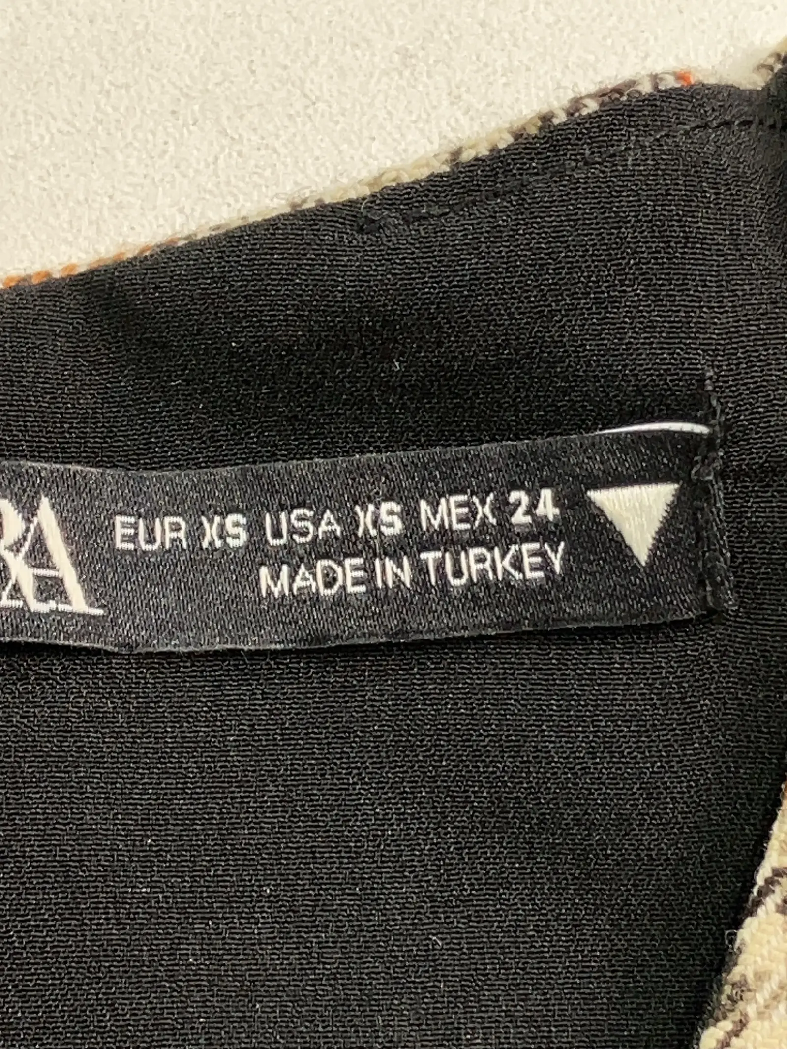 https://r2-worker.digdig.jp/product/eb4db176-3bb5-46cf-bf89-04a90e874ab4/b6430b7c-e446-4874-9e5a-ec6a06cea73e