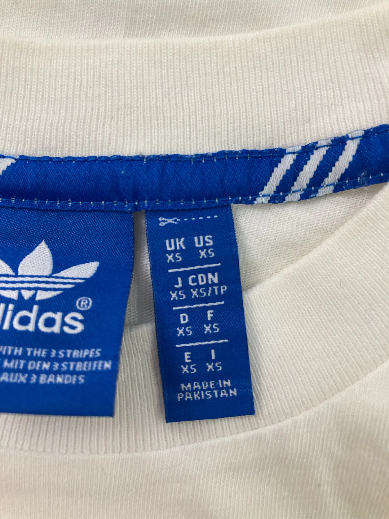 https://r2-worker.digdig.jp/product/eb8a6e85-bfa1-48a2-b228-4c71833f80a0/4f990629-a2cb-4c39-8eff-16c8e7989775
