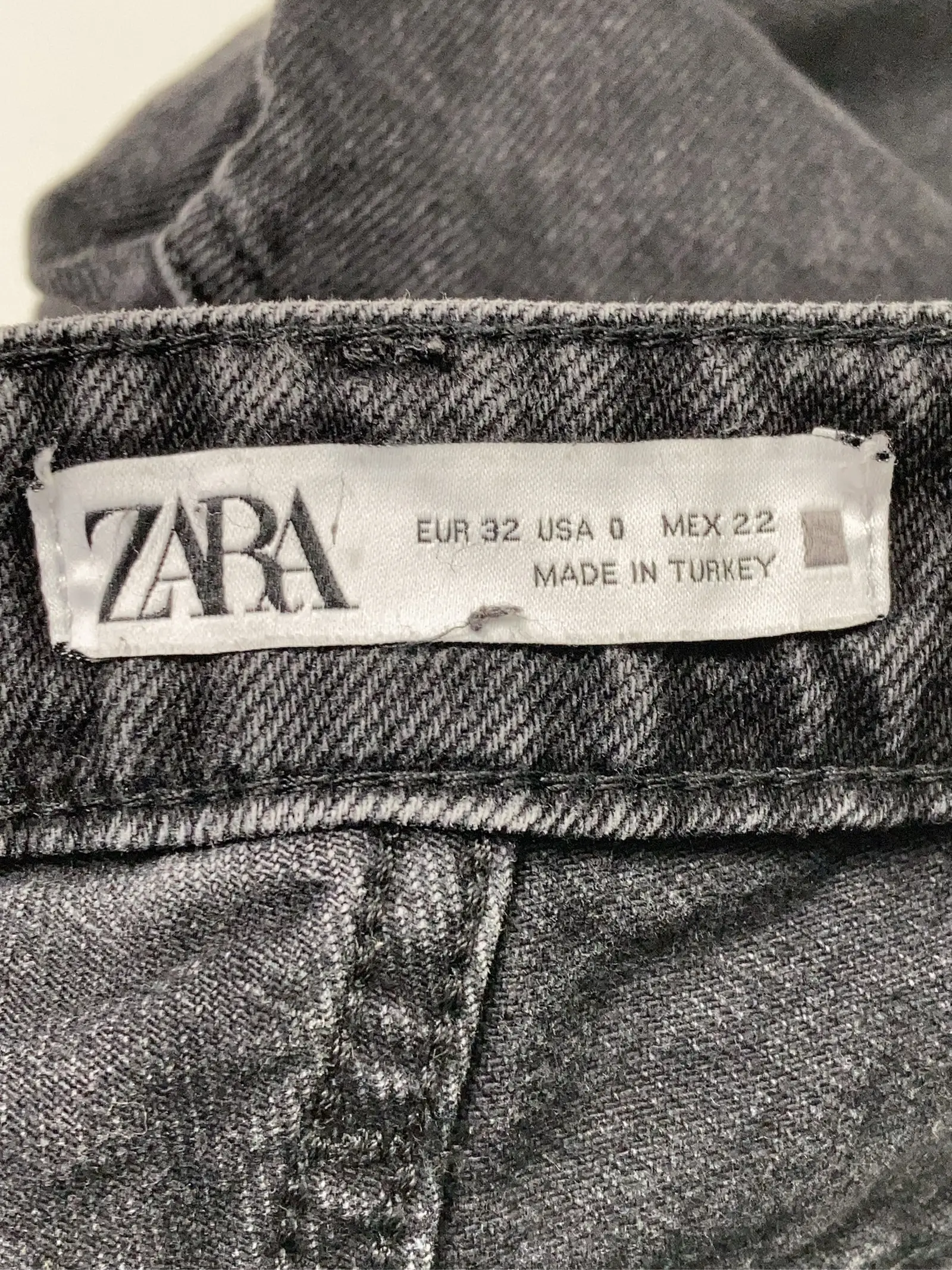 https://r2-worker.digdig.jp/product/ebc55a46-8106-47dc-a175-8e902ffd7fa1/1c083d97-79cc-4e35-9c9e-023e2c7fa751